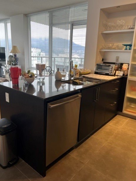 2 Bedroom Apartment for Rent - 2980 Atlantic Ave, Coquitlam, BC 3