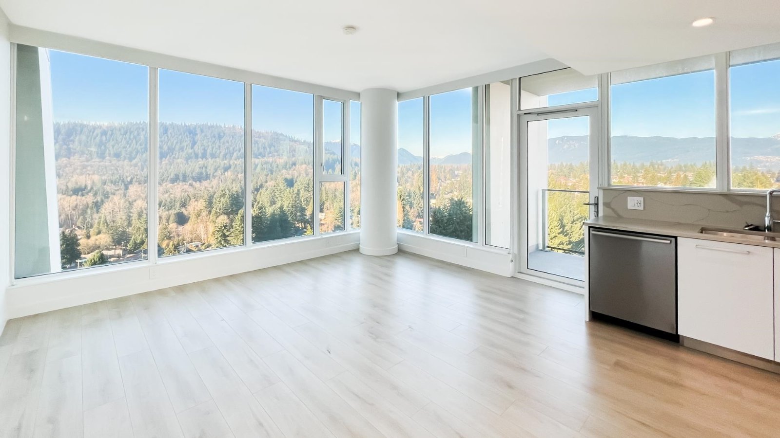 2 Bedroom Apartment for Rent - 567 Clarke Rd, Coquitlam, BC 2