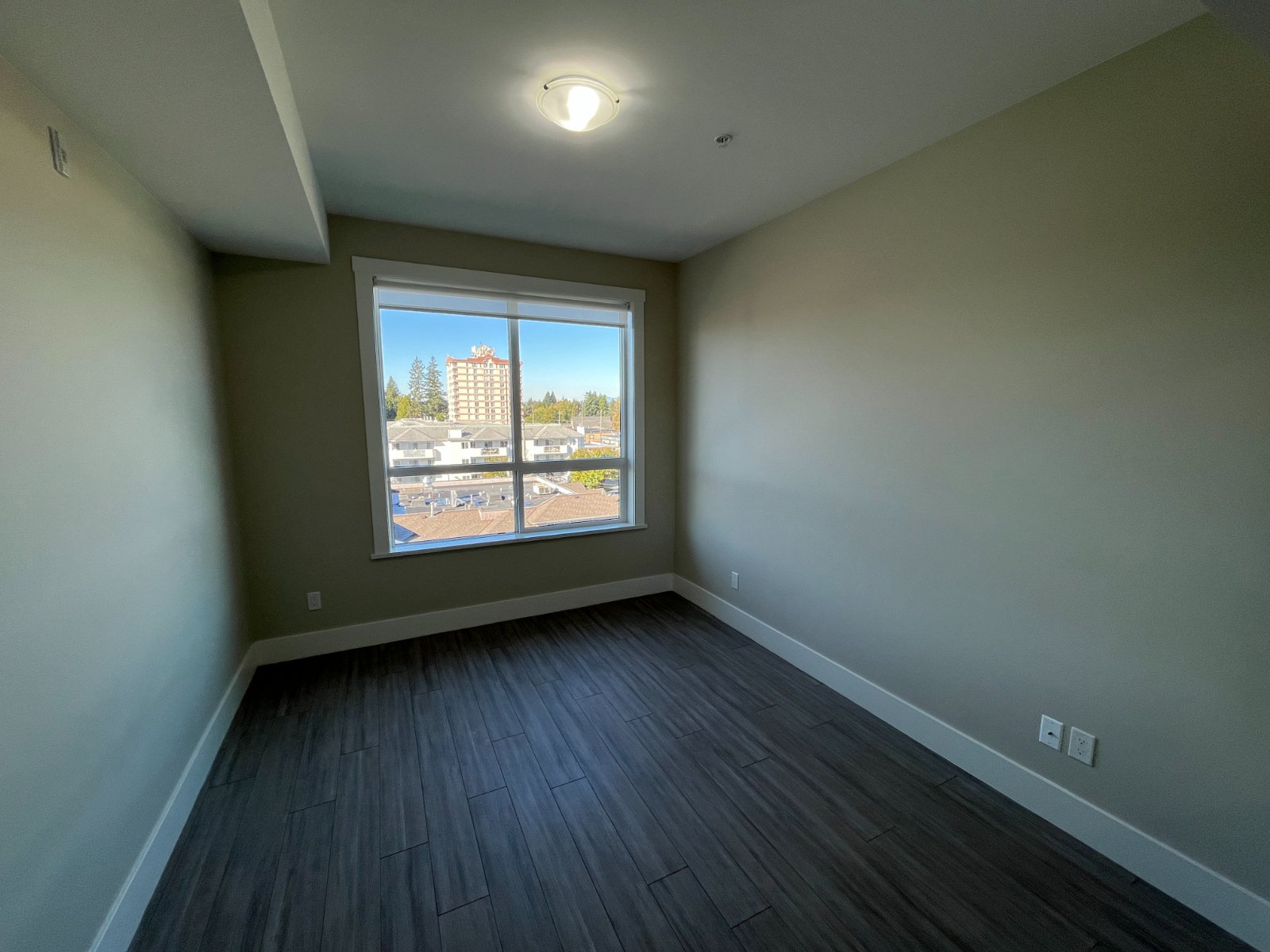 2 Bedroom Apartment for Rent - 22335 McIntosh Ave, Maple Ridge, BC 5