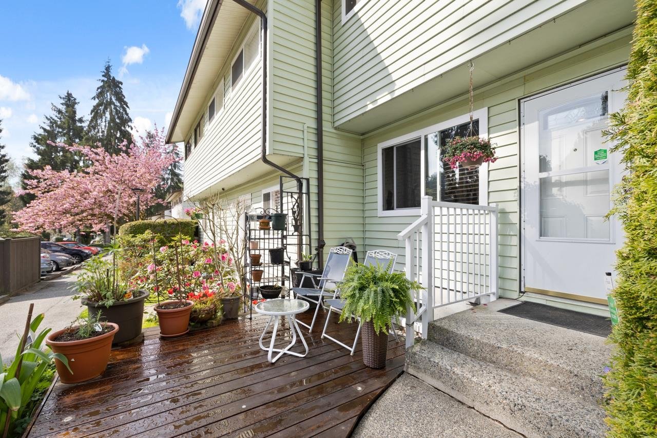 4 Bedroom Townhouse for Rent - 3357 Ganymede Dr, Burnaby, BC 2