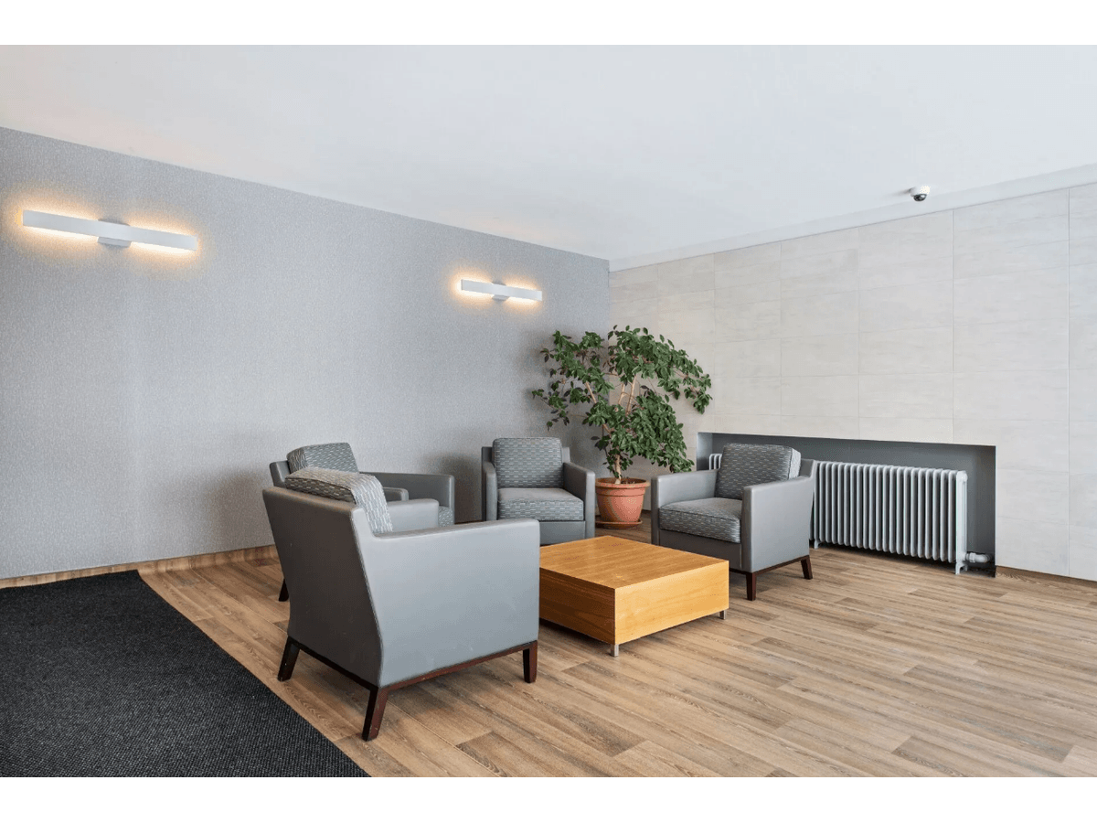 2 Bedroom Apartment for Rent - 18 & 20 Skipton Crt, North York, ON 4