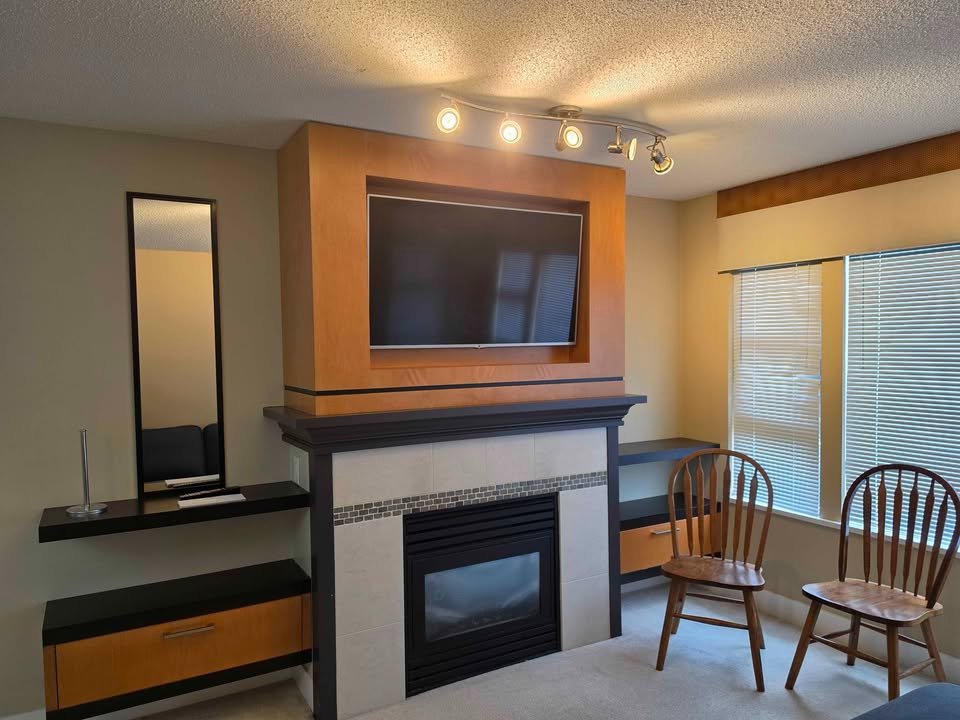 2 Bedroom Apartment for Rent - 5740 Toronto Rd, Vancouver, BC 3