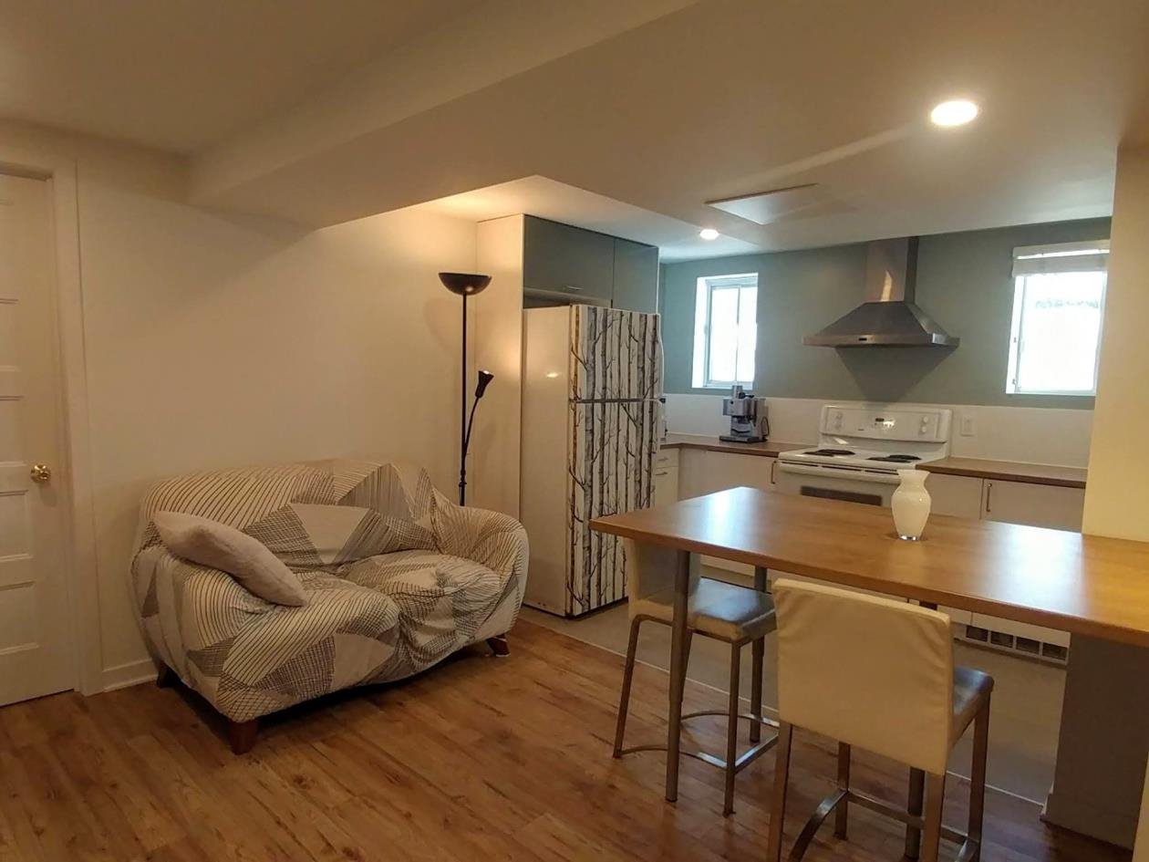 2 Bedroom Apartment for Rent - 10449 Rue Parthenais, Montréal, QC 3