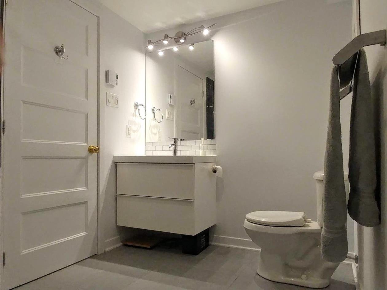 2 Bedroom Apartment for Rent - 10449 Rue Parthenais, Montréal, QC 4