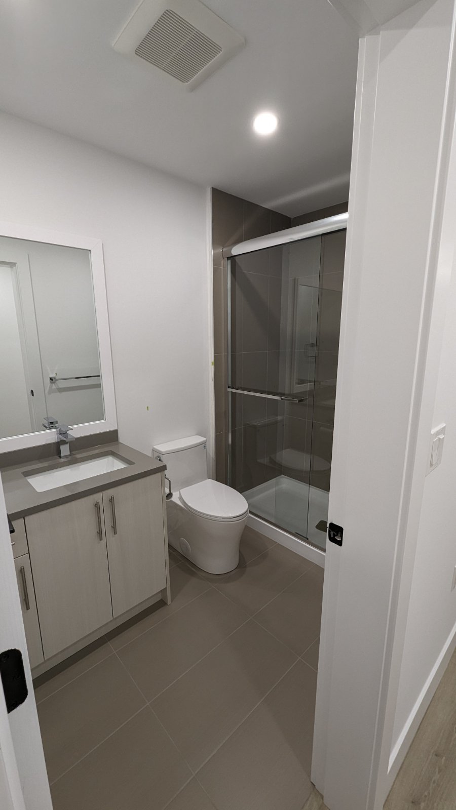 2 Bedroom Basement Suite for Rent - 7549 Burgess St, Burnaby, BC 4