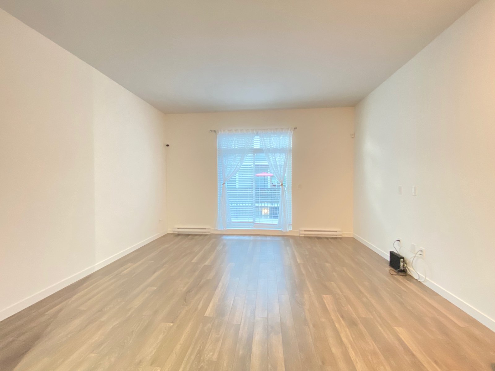 4 Bedroom Townhouse for Rent - 16678 25 Ave, Surrey, BC 4