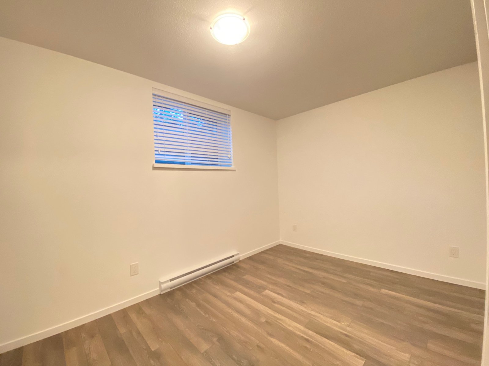 4 Bedroom Townhouse for Rent - 16678 25 Ave, Surrey, BC 5