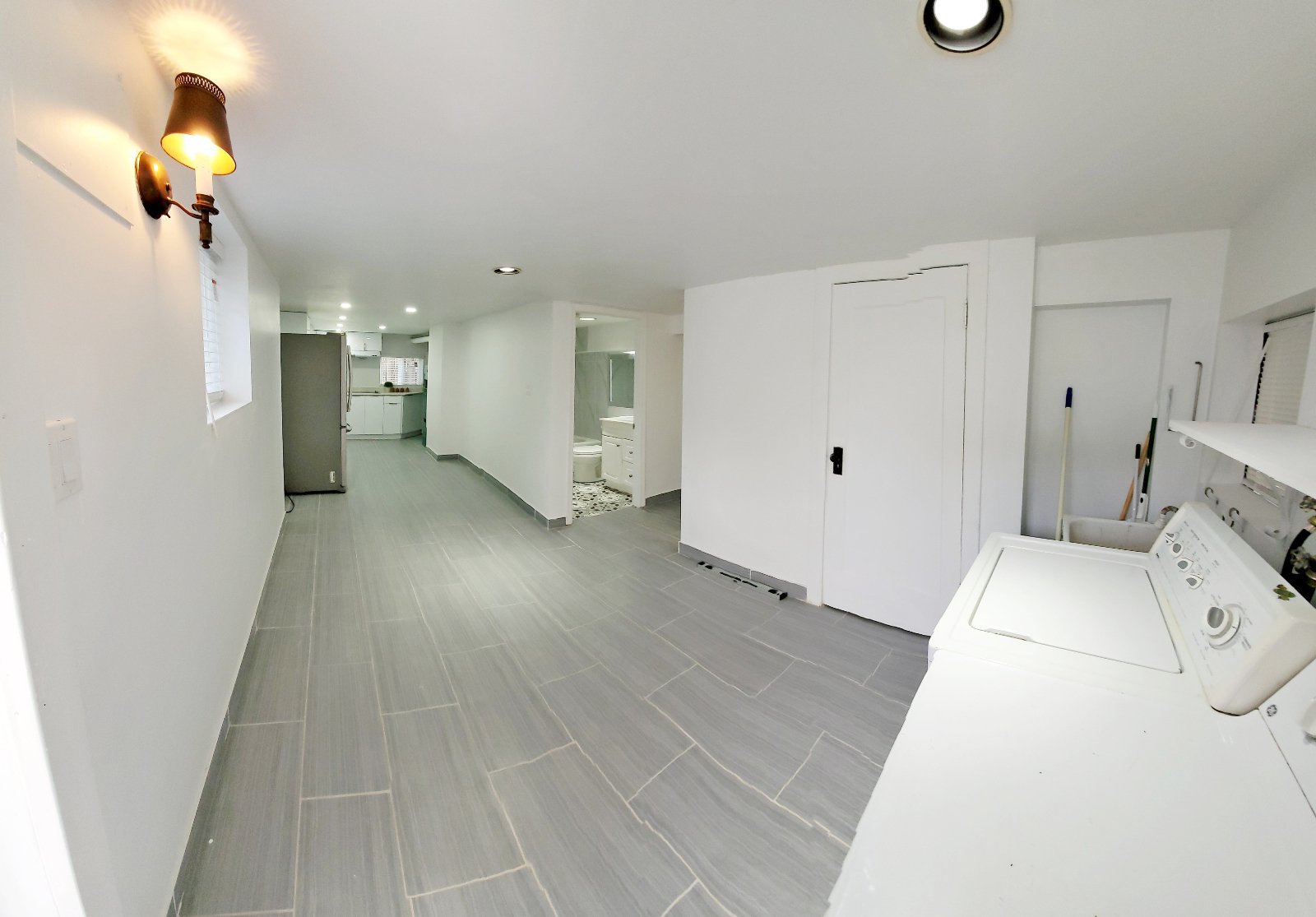 3 Bedroom Private Suite for Rent - W 63rd Ave, Vancouver, BC 2