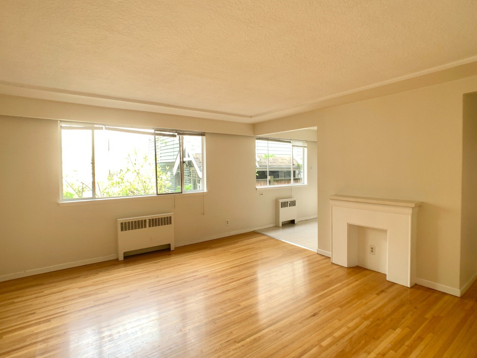 2 Bedroom Apartment for Rent - 132 4th St W, North Vancouver, BC 3