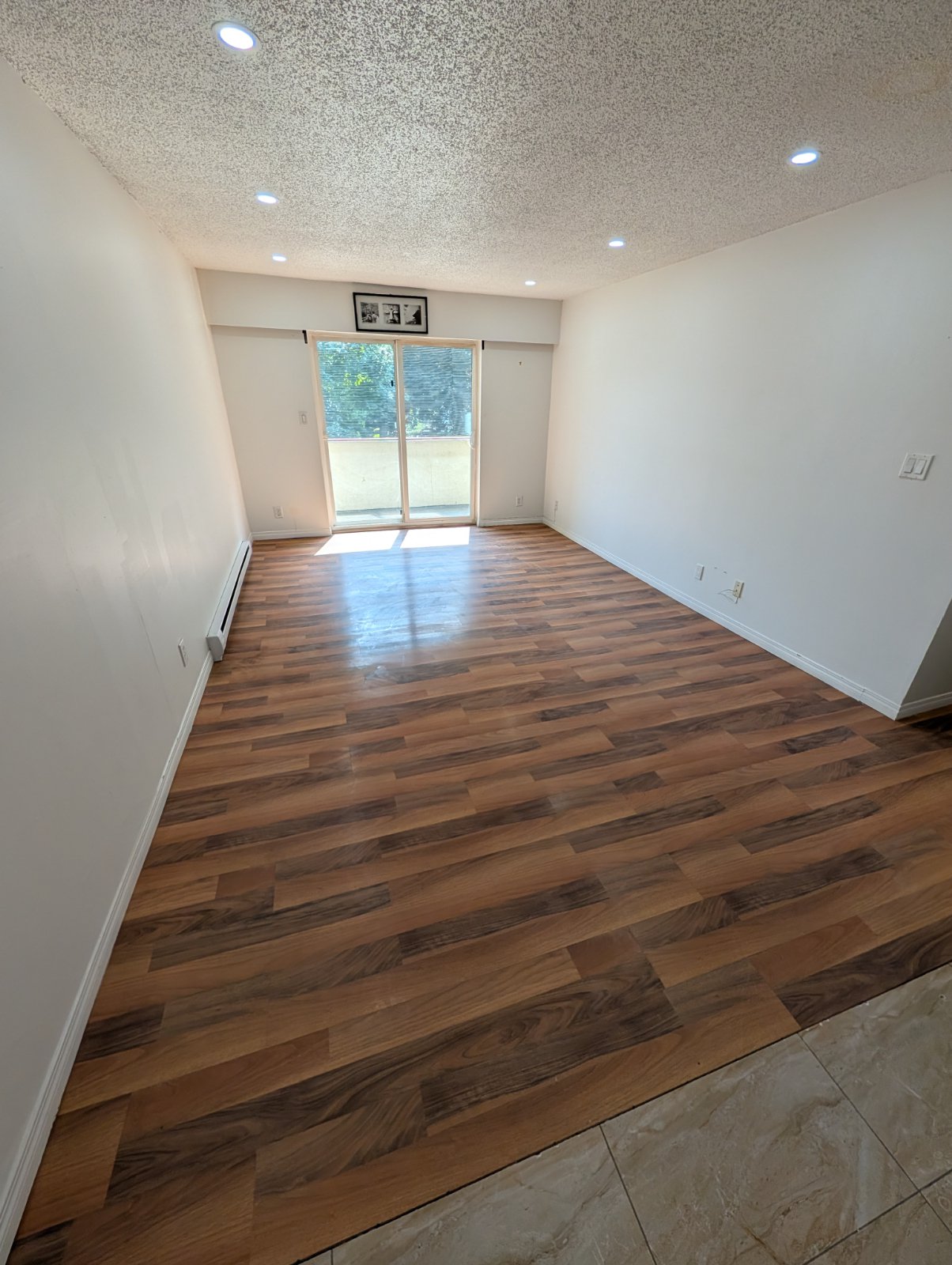 2 Bedroom Apartment for Rent - 2334 Marpole Ave, Port Coquitlam, BC 3