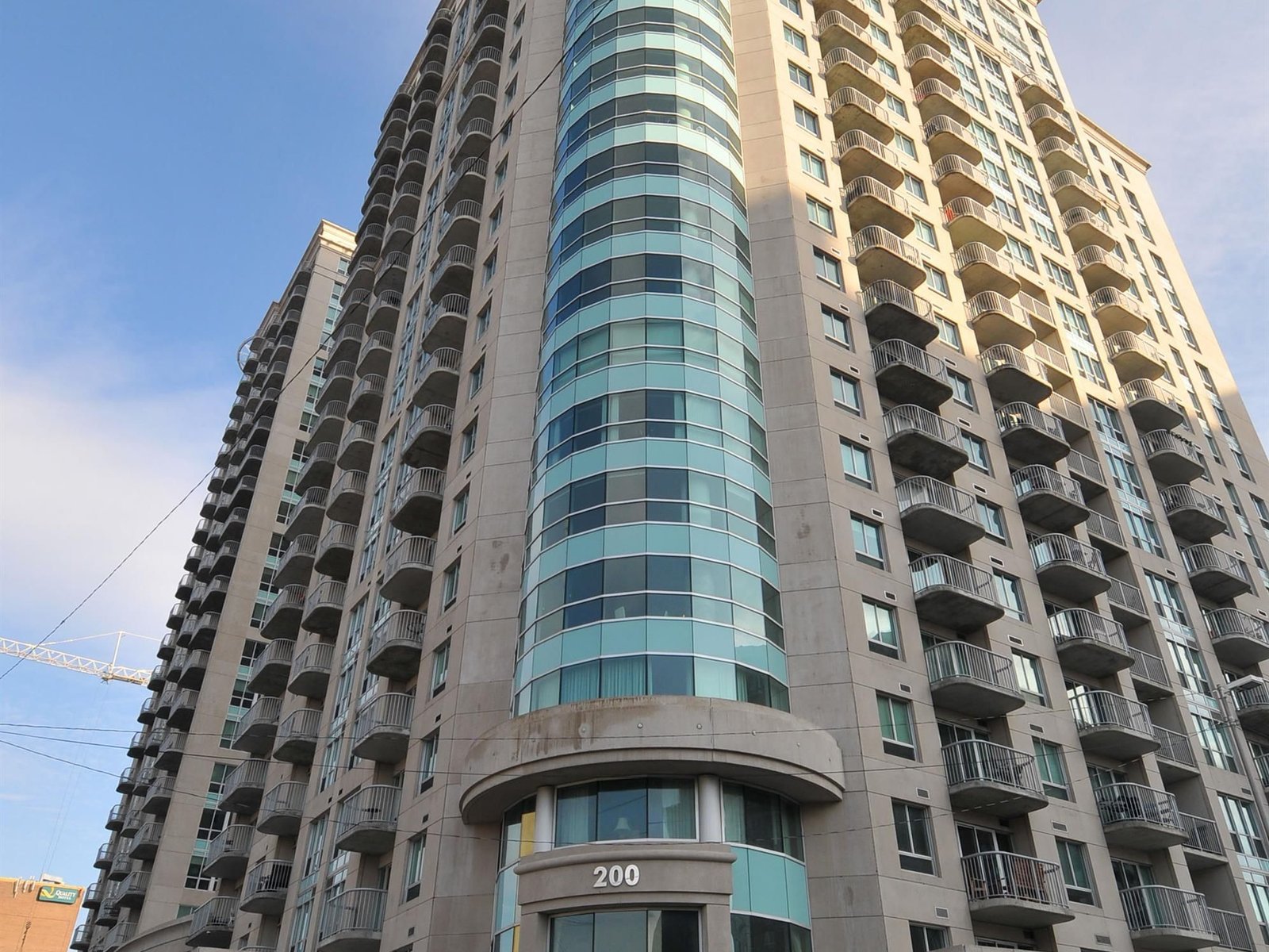 2 Bedroom Apartment for Rent - 200 Rue Rideau, Ottawa, ON 4