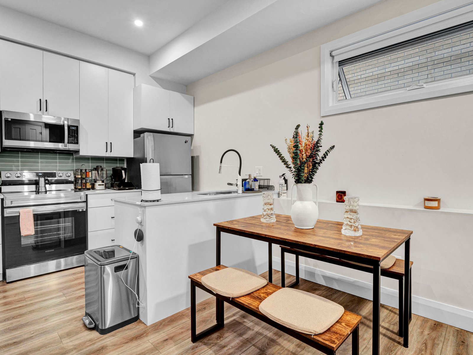 1 Bedroom Apartment for Rent - 320 Perrier Avenue, Vanier, ON 3