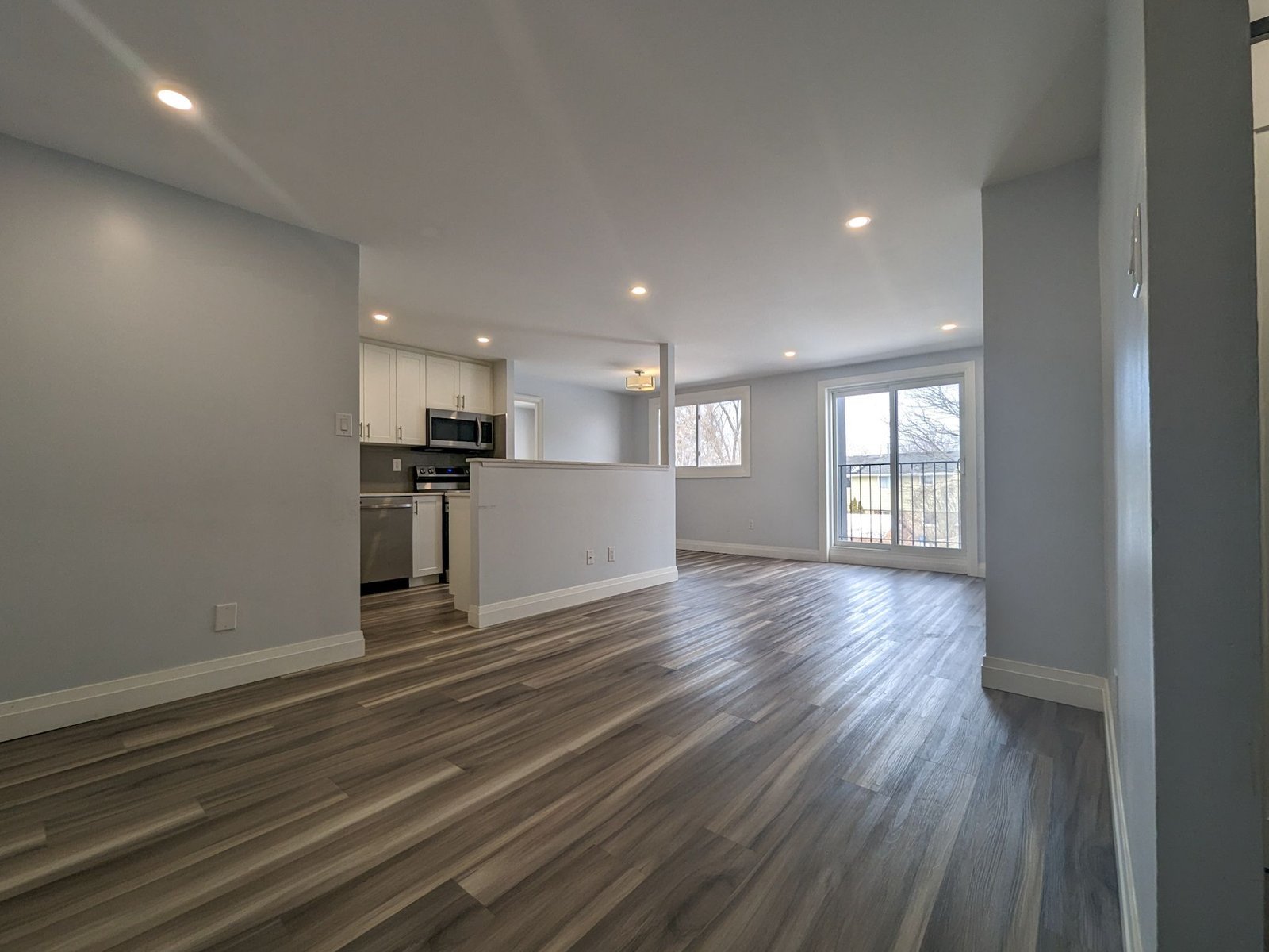 2 Bedroom Apartment for Rent - 581 Strasburg Road, Kitchener, ON 4