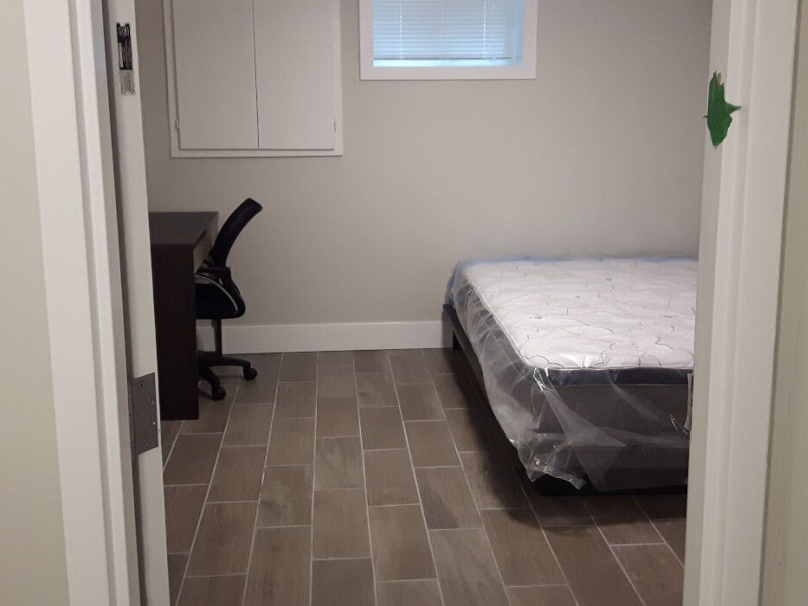 4 Bedroom Apartment for Rent - 36 Columbia Street West, Waterloo, ON 5