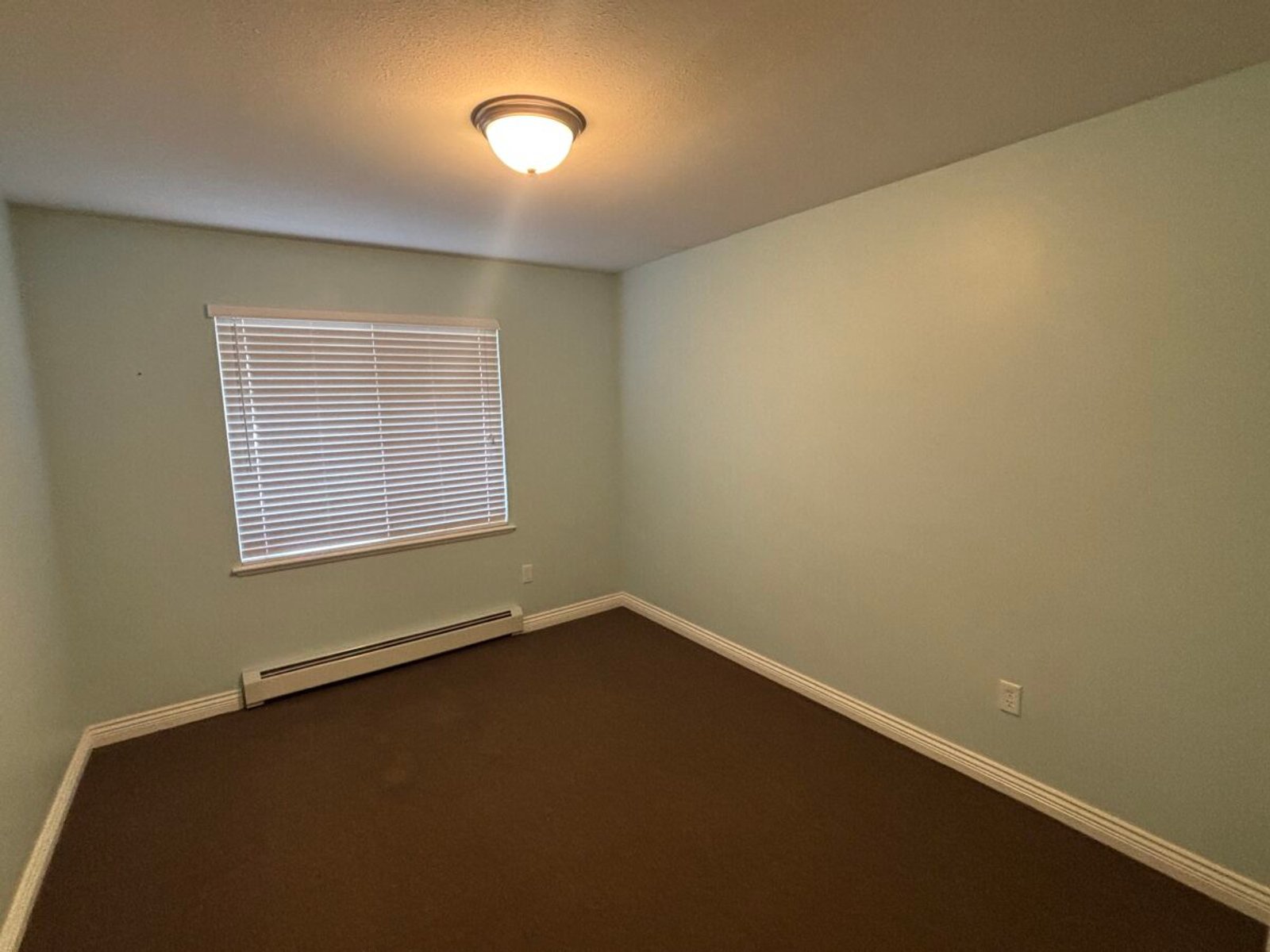 2 Bedroom Apartment for Rent - 33830 Hollister Pl, Mission, BC 5