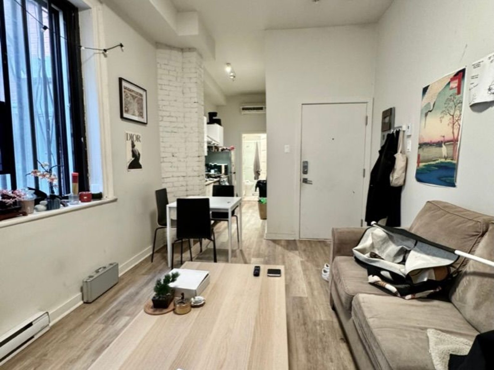 2 Bedroom Apartment for Rent - 1863 Rene-Levesque W, Montréal, QC 2