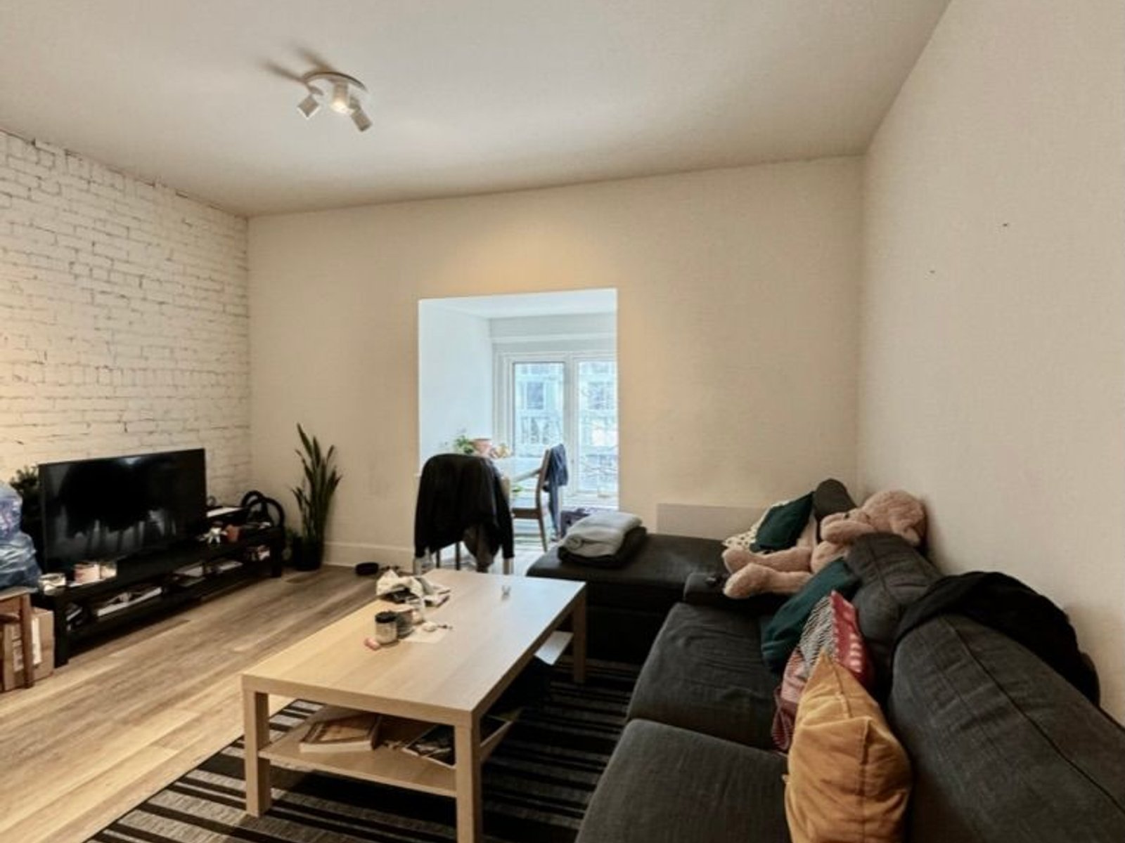 3 Bedroom Apartment for Rent - 1863 Rene-Levesque W, Montréal, QC 3