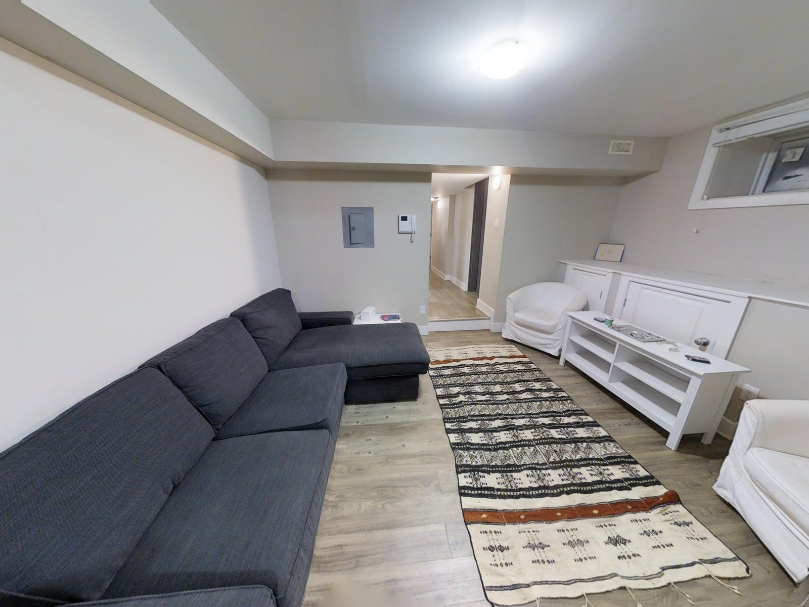 4 Bedroom Apartment for Rent - 139 Henderson Ave, Ottawa, ON 3
