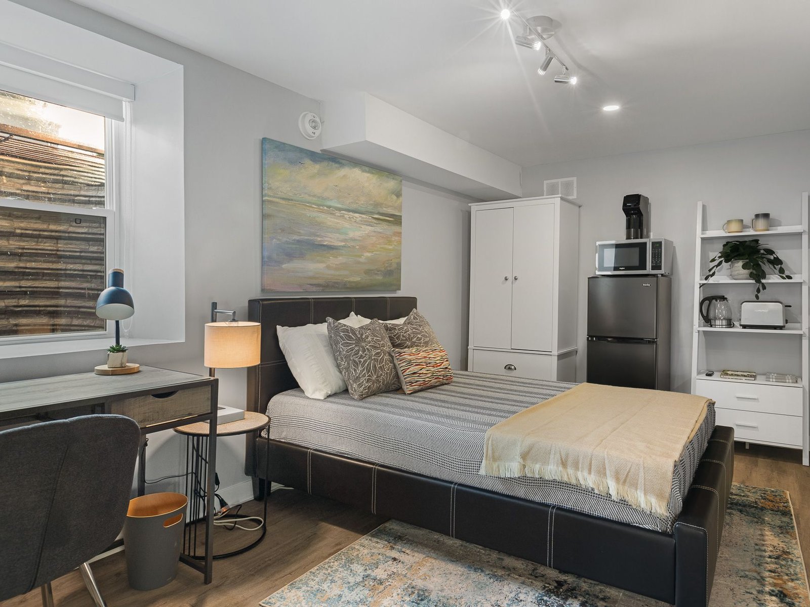 Studio Apartment for Rent - 146 Osgoode Street, Ottawa, ON 5