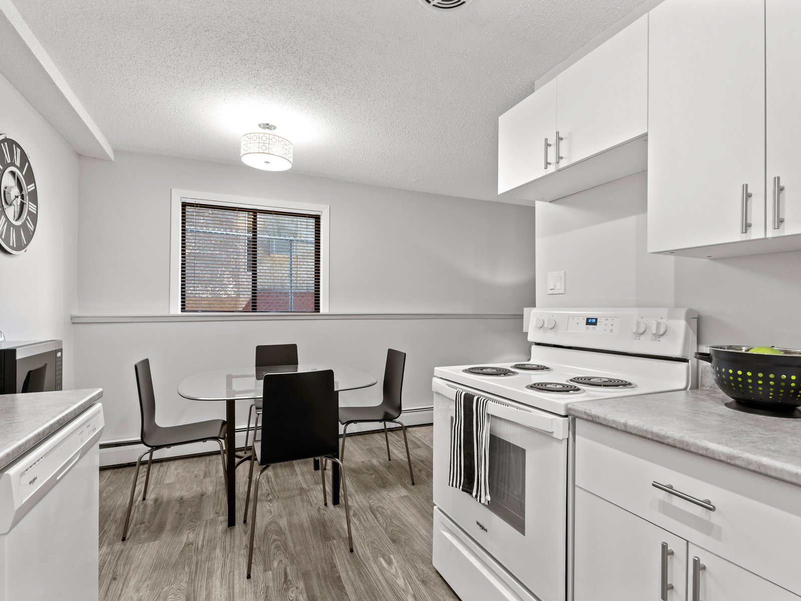 2 Bedroom Apartment for Rent - 424 Main Street East, Saskatoon, SK 2
