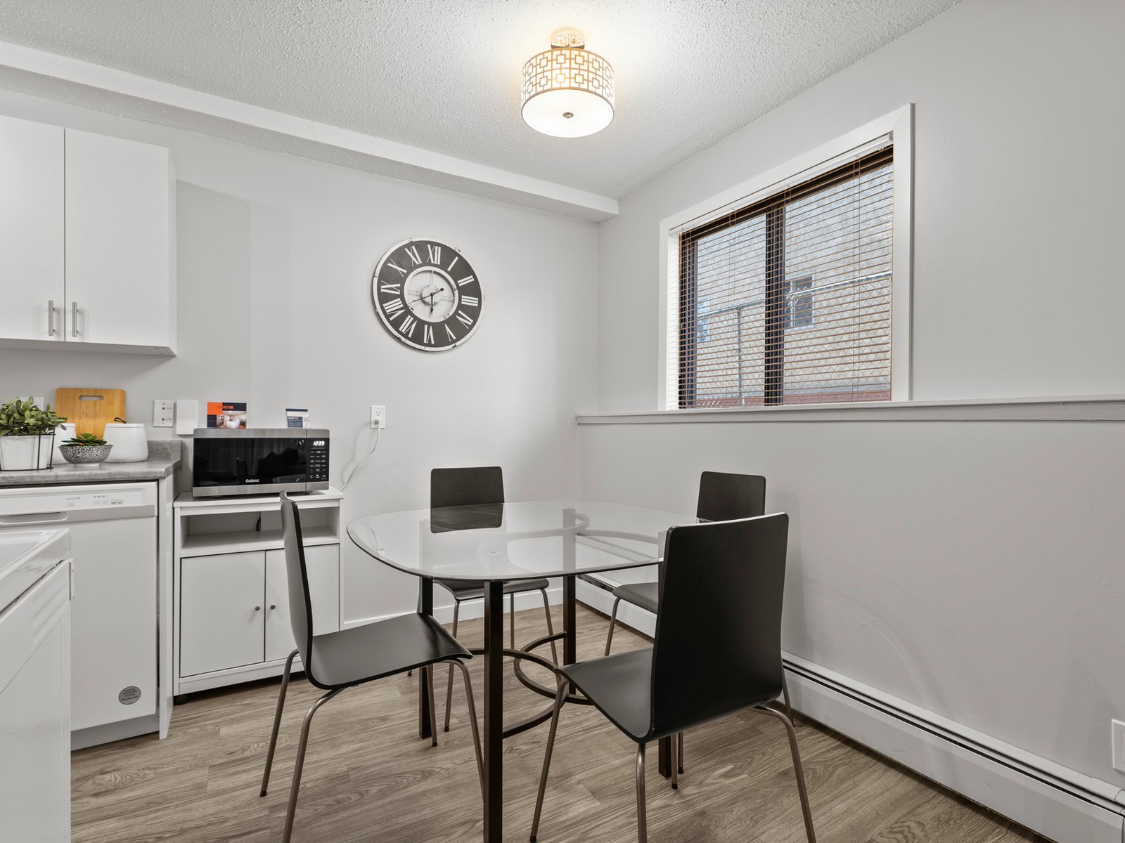 2 Bedroom Apartment for Rent - 424 Main Street East, Saskatoon, SK 3