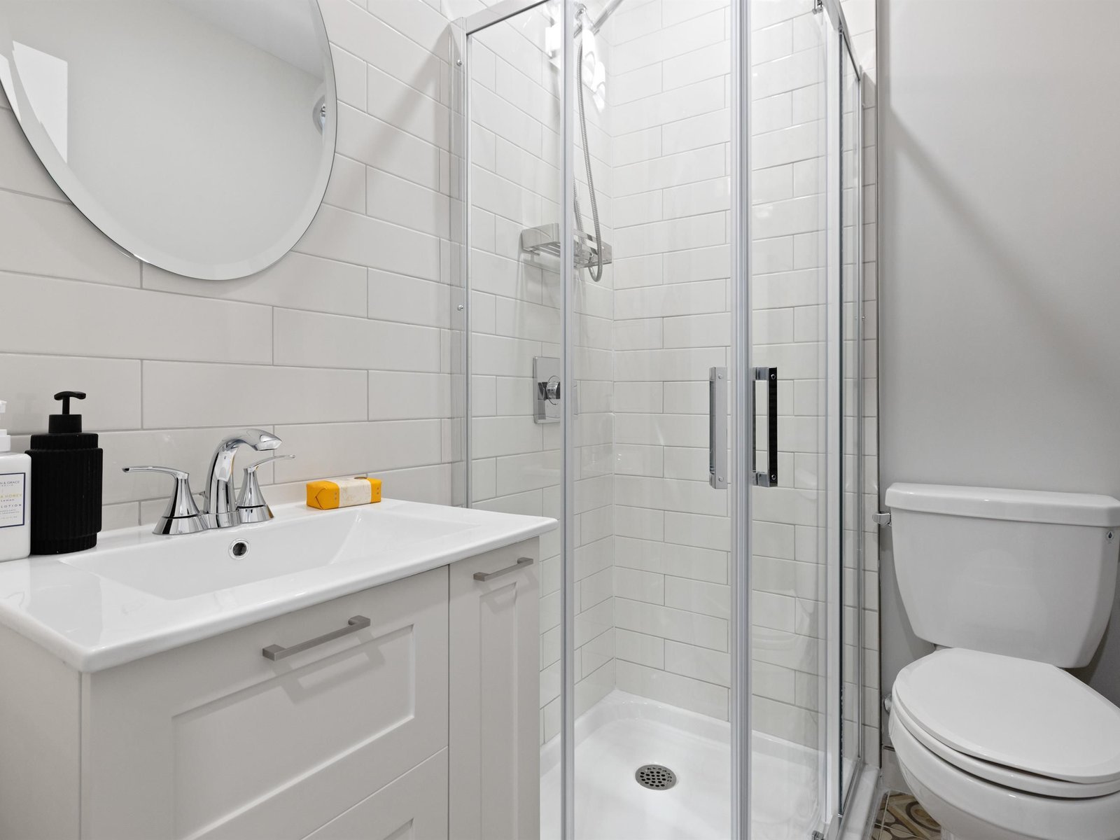 Studio Apartment for Rent - 196 Beechwood Avenue, Ottawa, ON 4