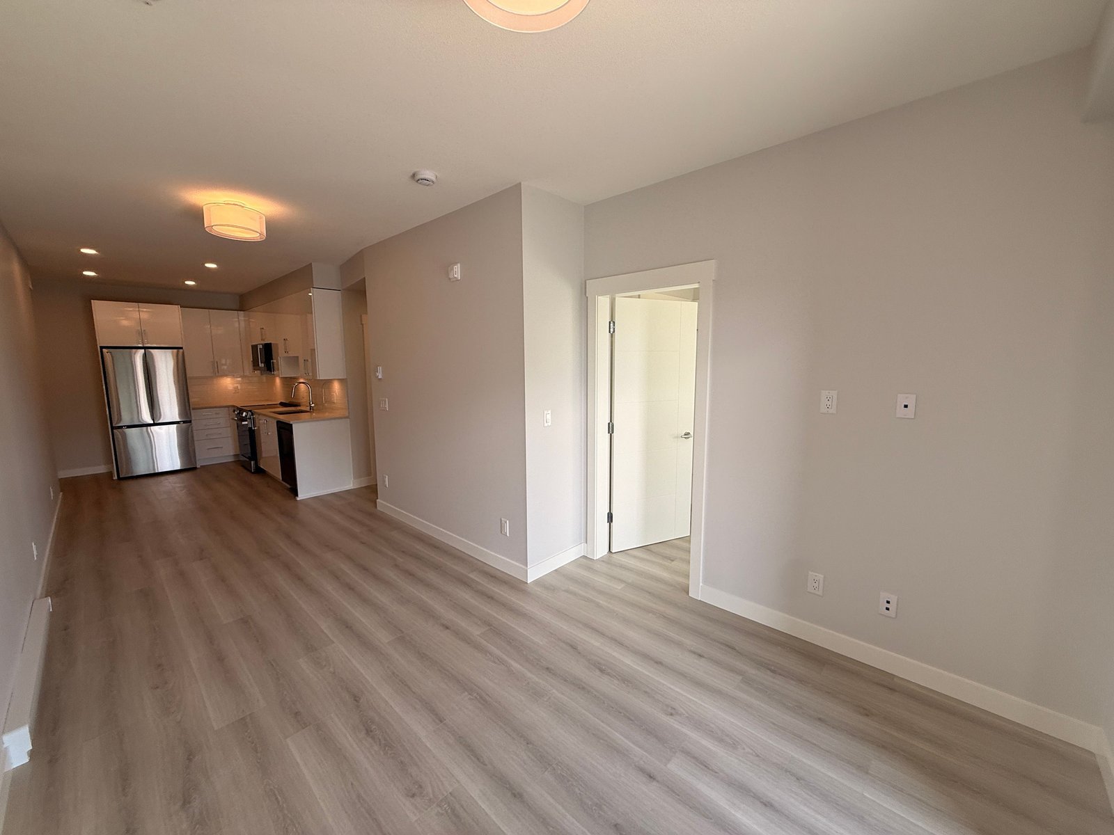 2 Bedroom Apartment for Rent - 8423 Cedar St, Mission, BC 4