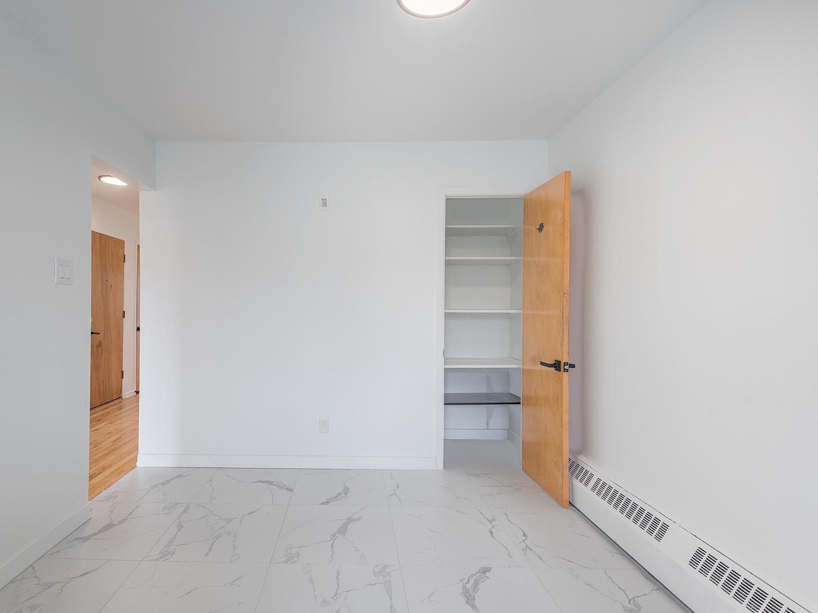 2 Bedroom Apartment for Rent - 11974 Avenue Jubinville, Montréal-Nord, QC 3