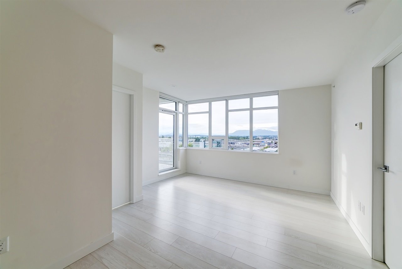 2 Bedroom Apartment for Rent - 5580 No 3 Rd, Richmond, BC 3