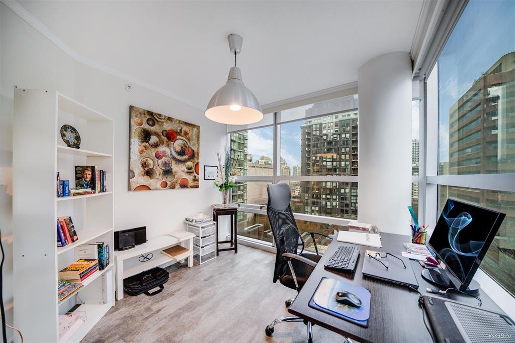 2 Bedroom Apartment for Rent - 1050 Burrard St, Vancouver, BC 4
