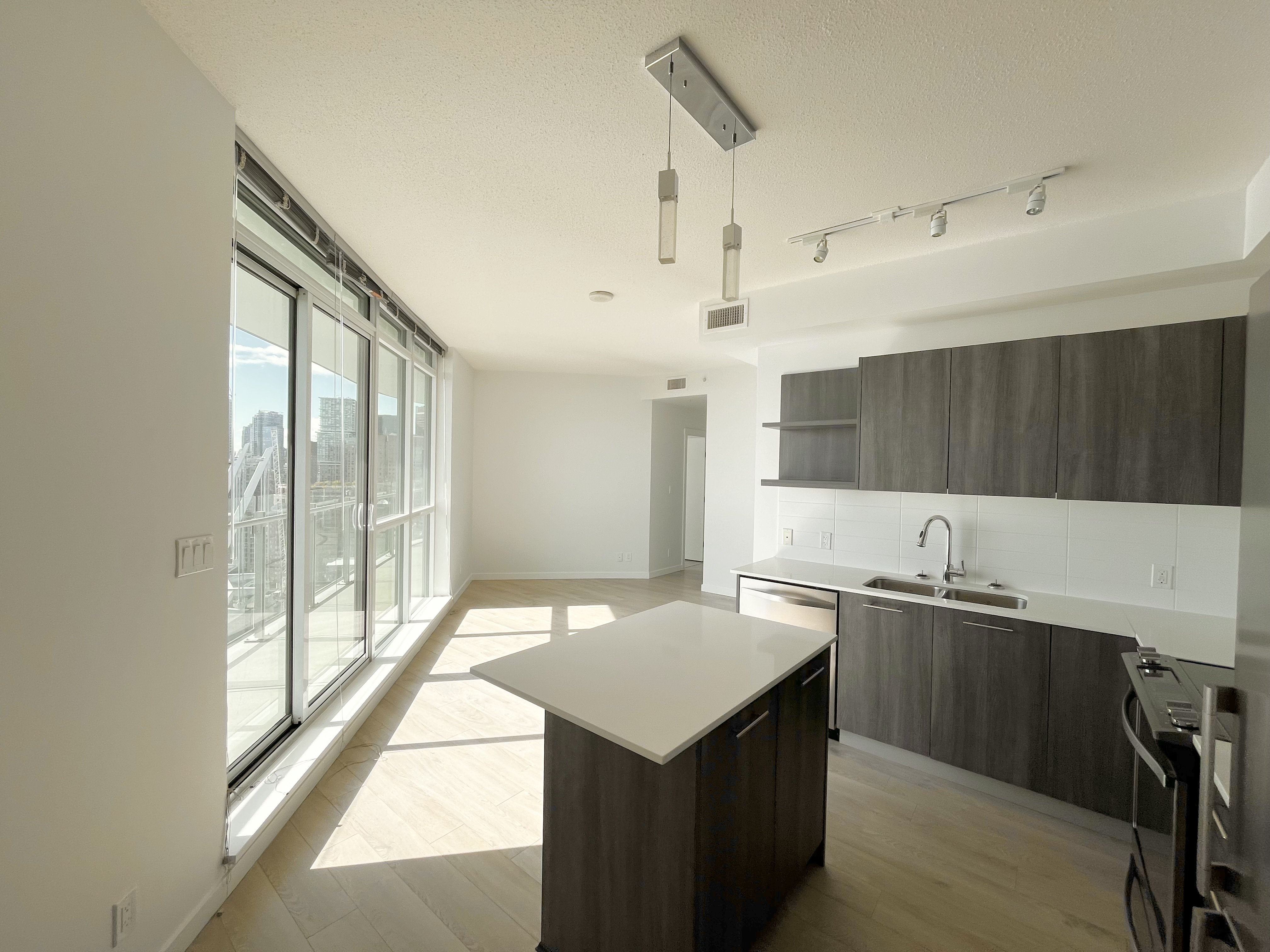 2 Bedroom Apartment for Rent - 685 Pacific Blvd, Vancouver, BC 5