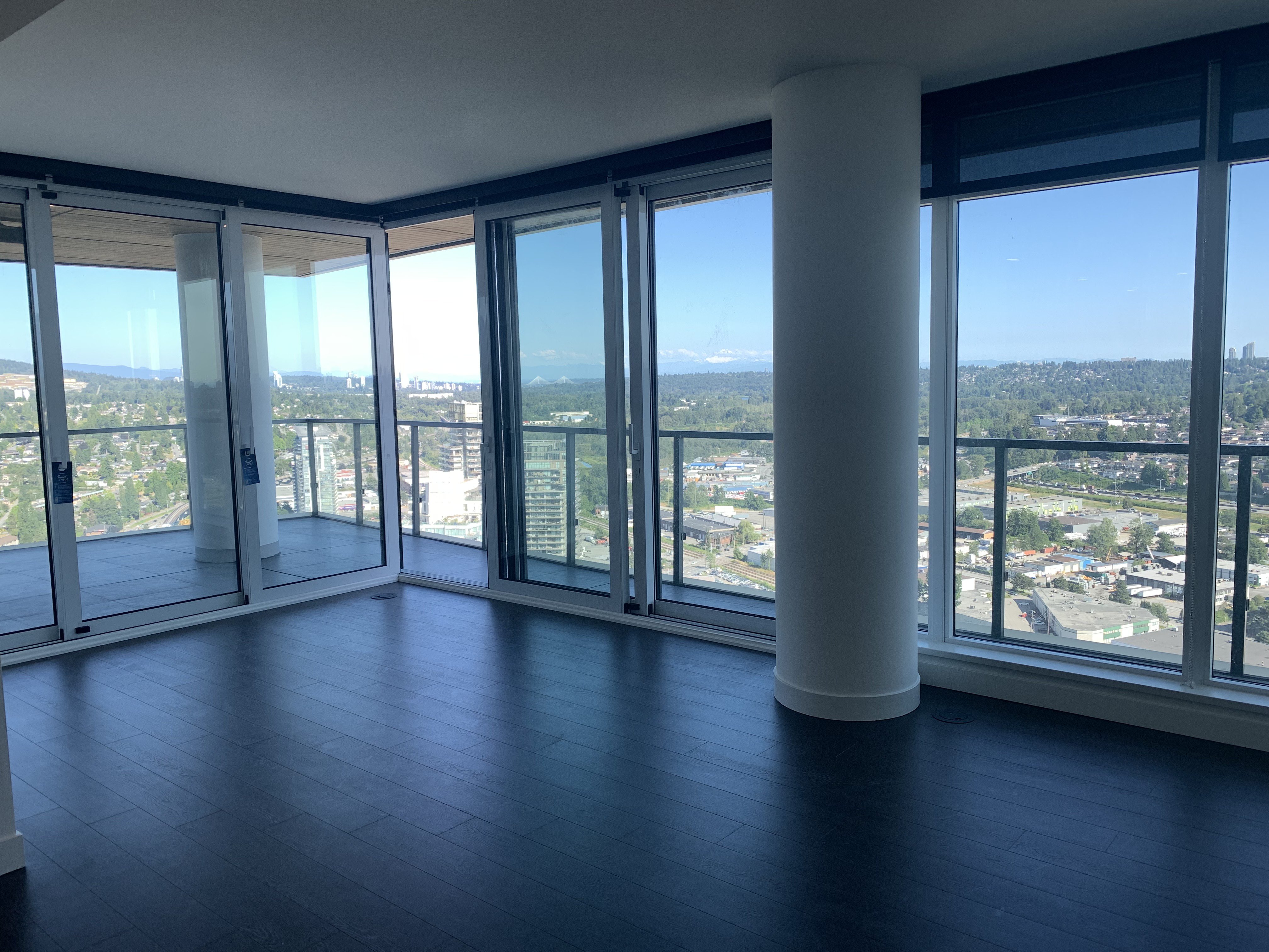 3 Bedroom Apartment for Rent - 4890 Lougheed Hwy, Burnaby, BC 5