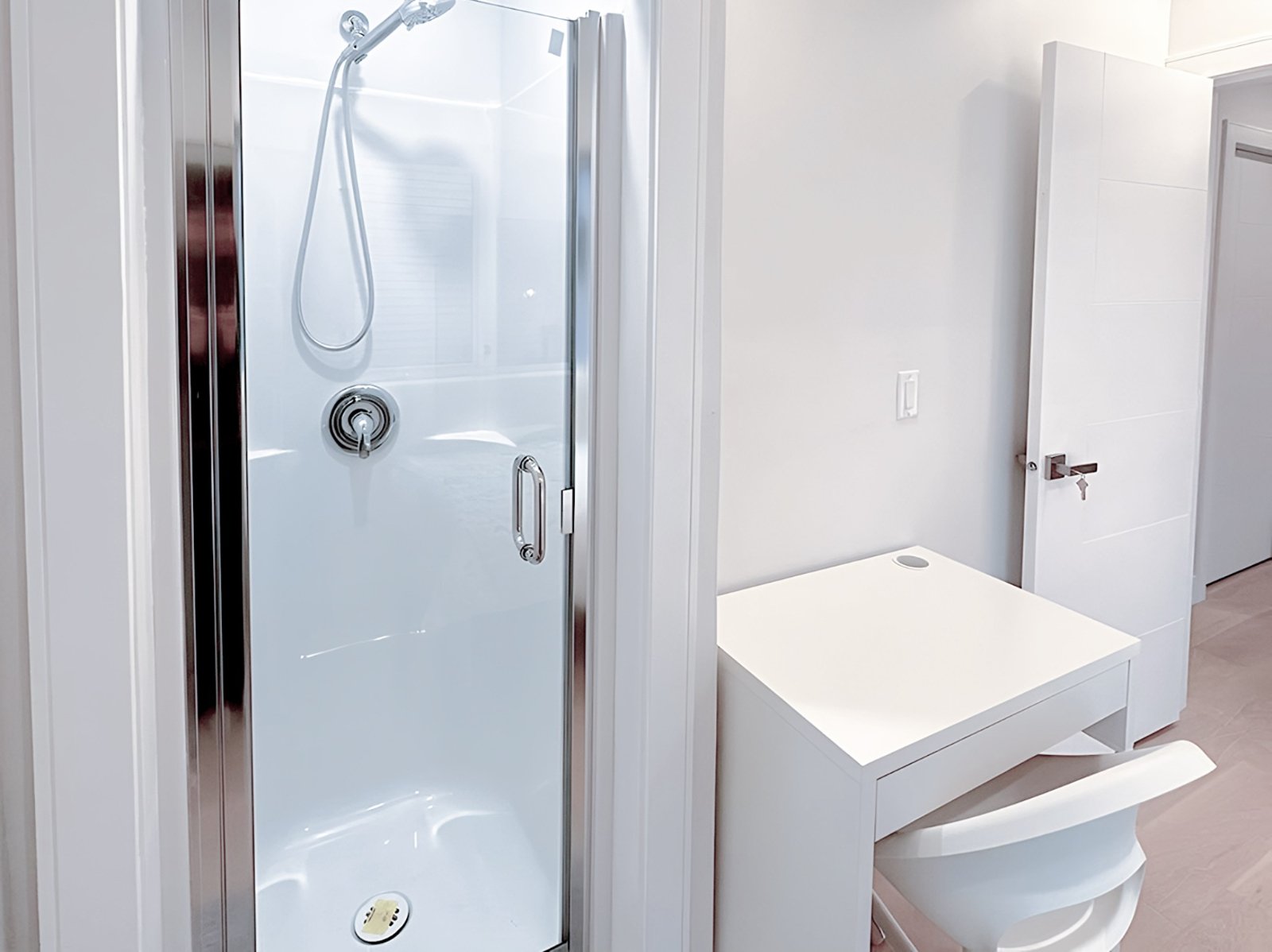 Room in House for Rent - 2883 E Georgia St, Vancouver, BC 5
