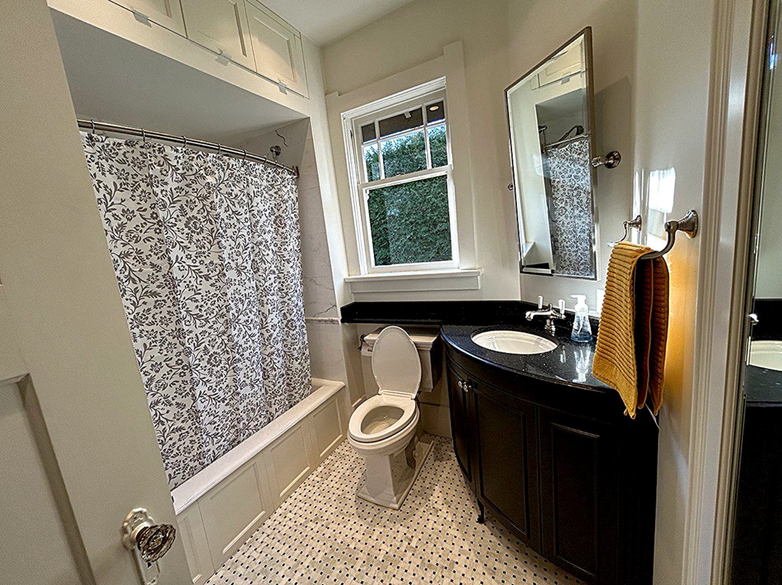 Room in House for Rent - 746 Alderson Ave, Coquitlam, BC 5