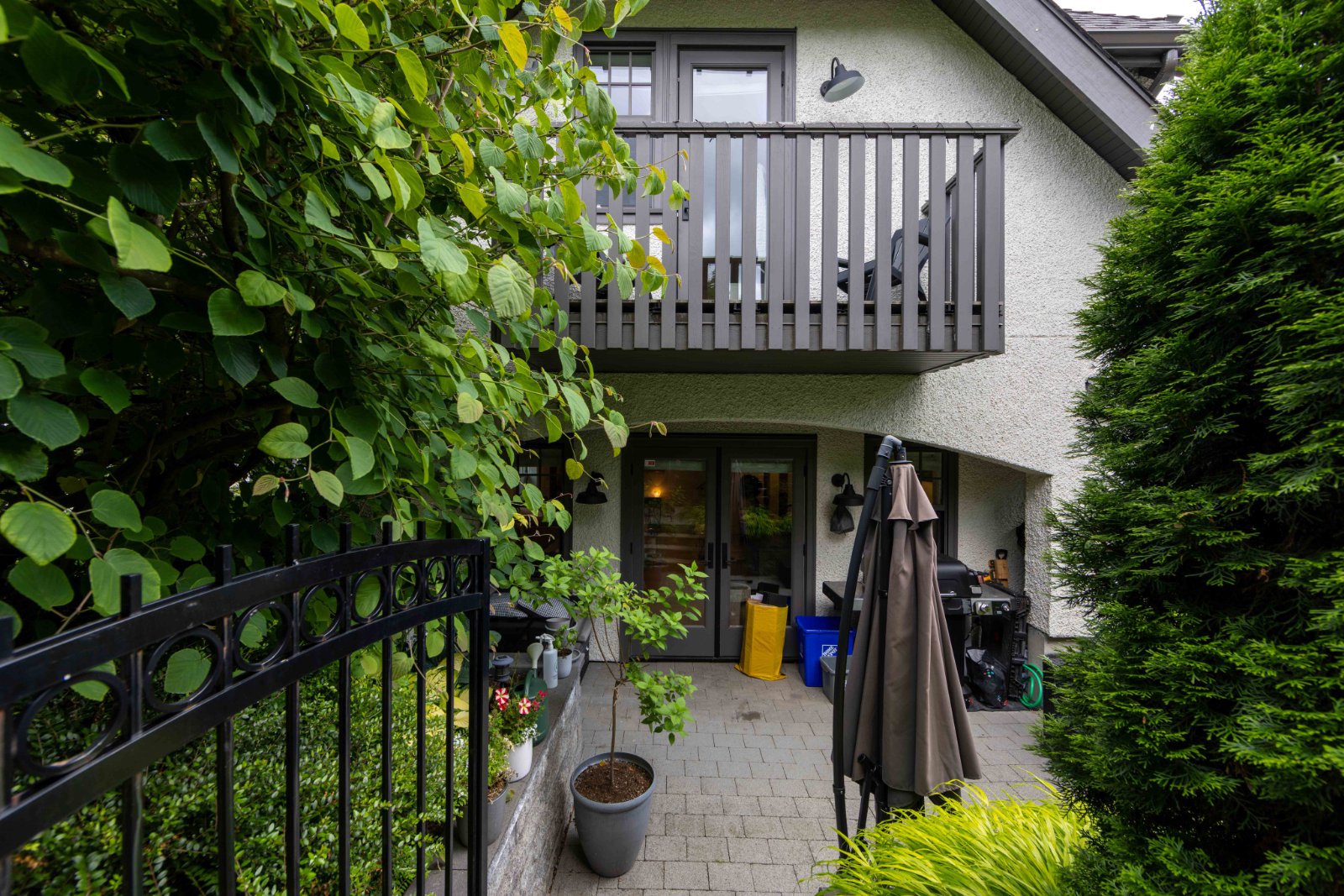 2 Bedroom Townhouse for Rent - 4109 Hudson St, Vancouver, BC 3