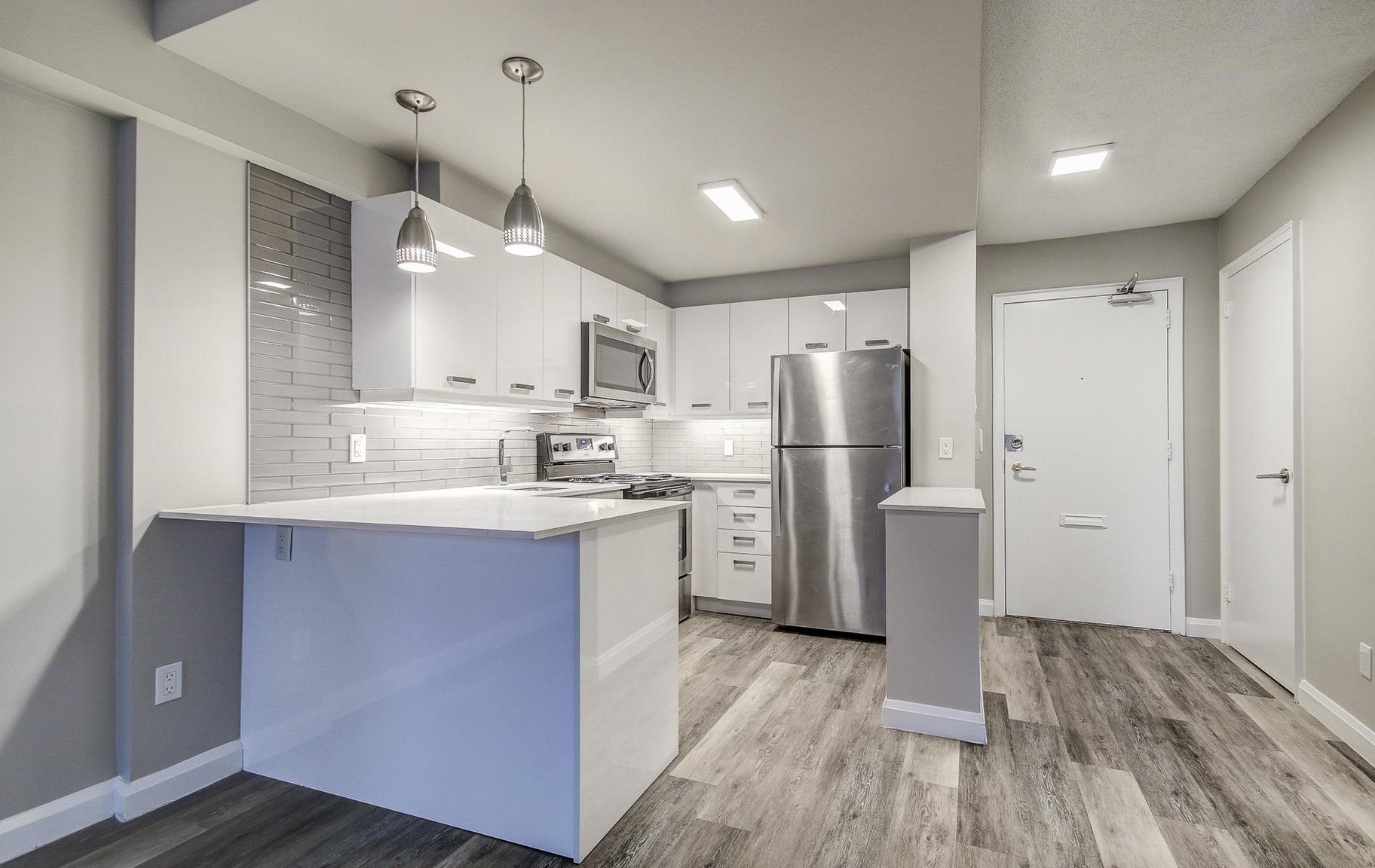 2 Bedroom Apartment for Rent - 88 Erskine Avenue, Toronto, ON 5