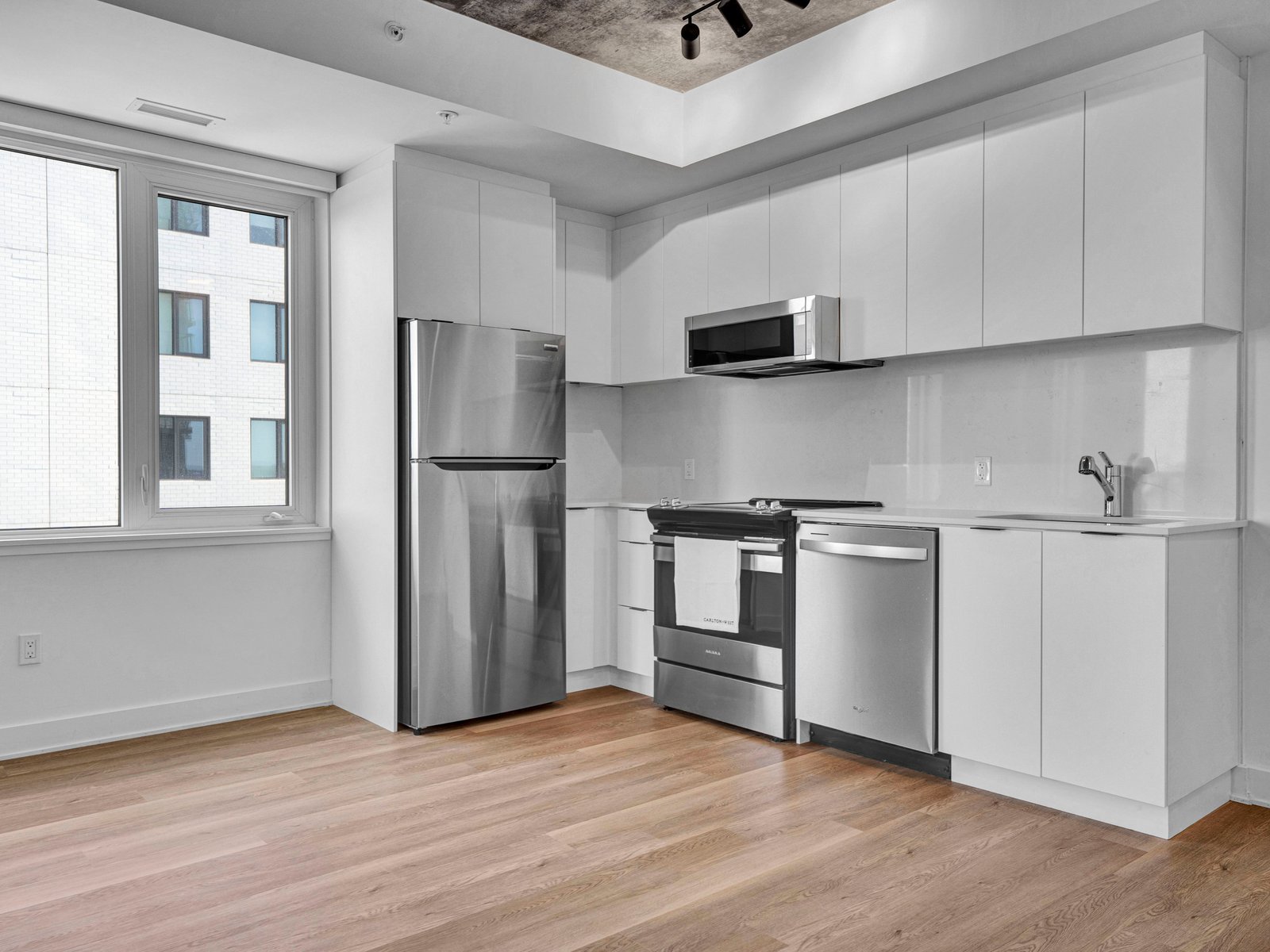 2 Bedroom Apartment for Rent - 1655 Carling Avenue, Ottawa, ON 4