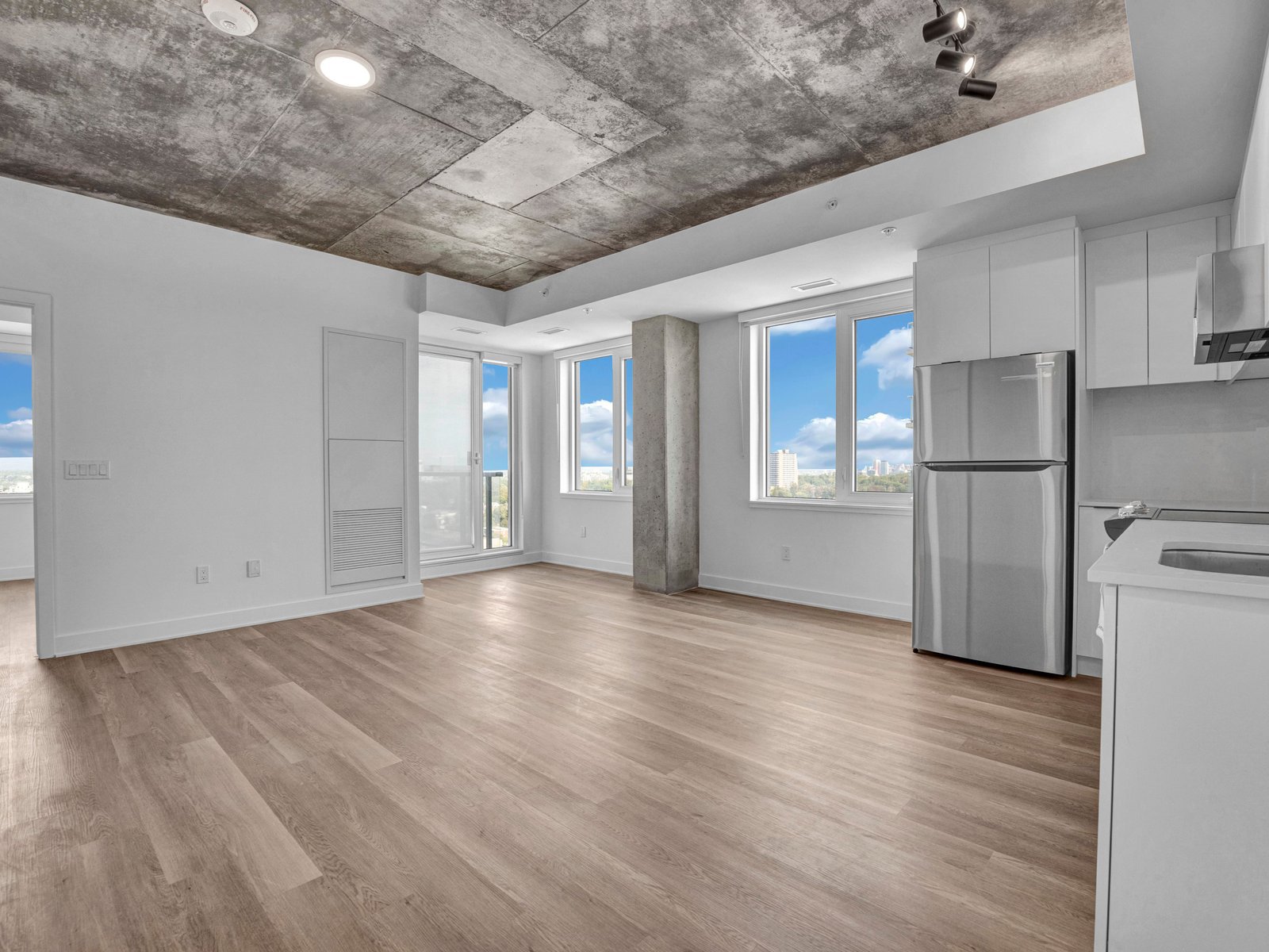 2 Bedroom Apartment for Rent - 1655 Carling Avenue, Ottawa, ON 5