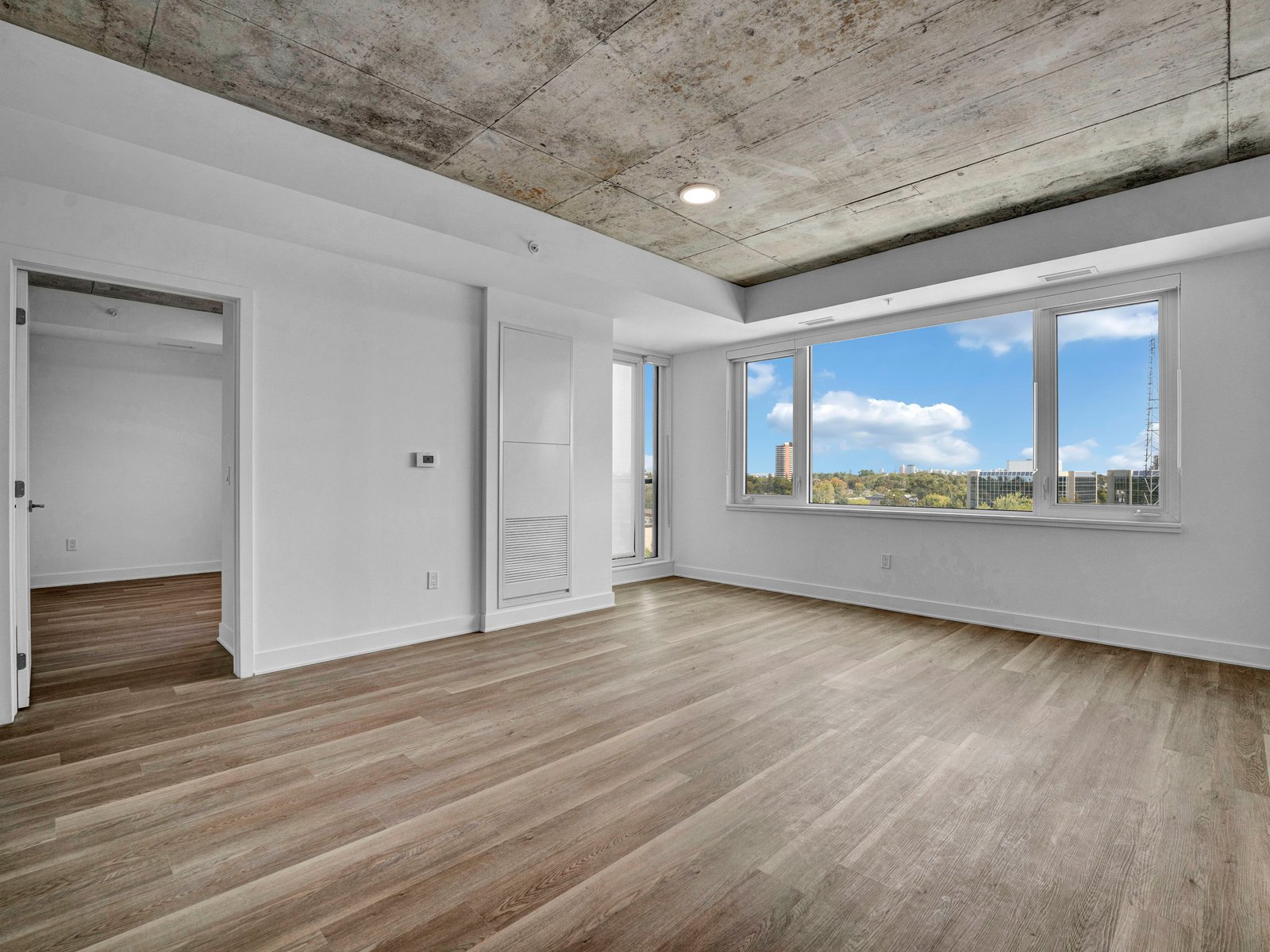 2 Bedroom Apartment for Rent - 1655 Carling Avenue, Ottawa, ON 5