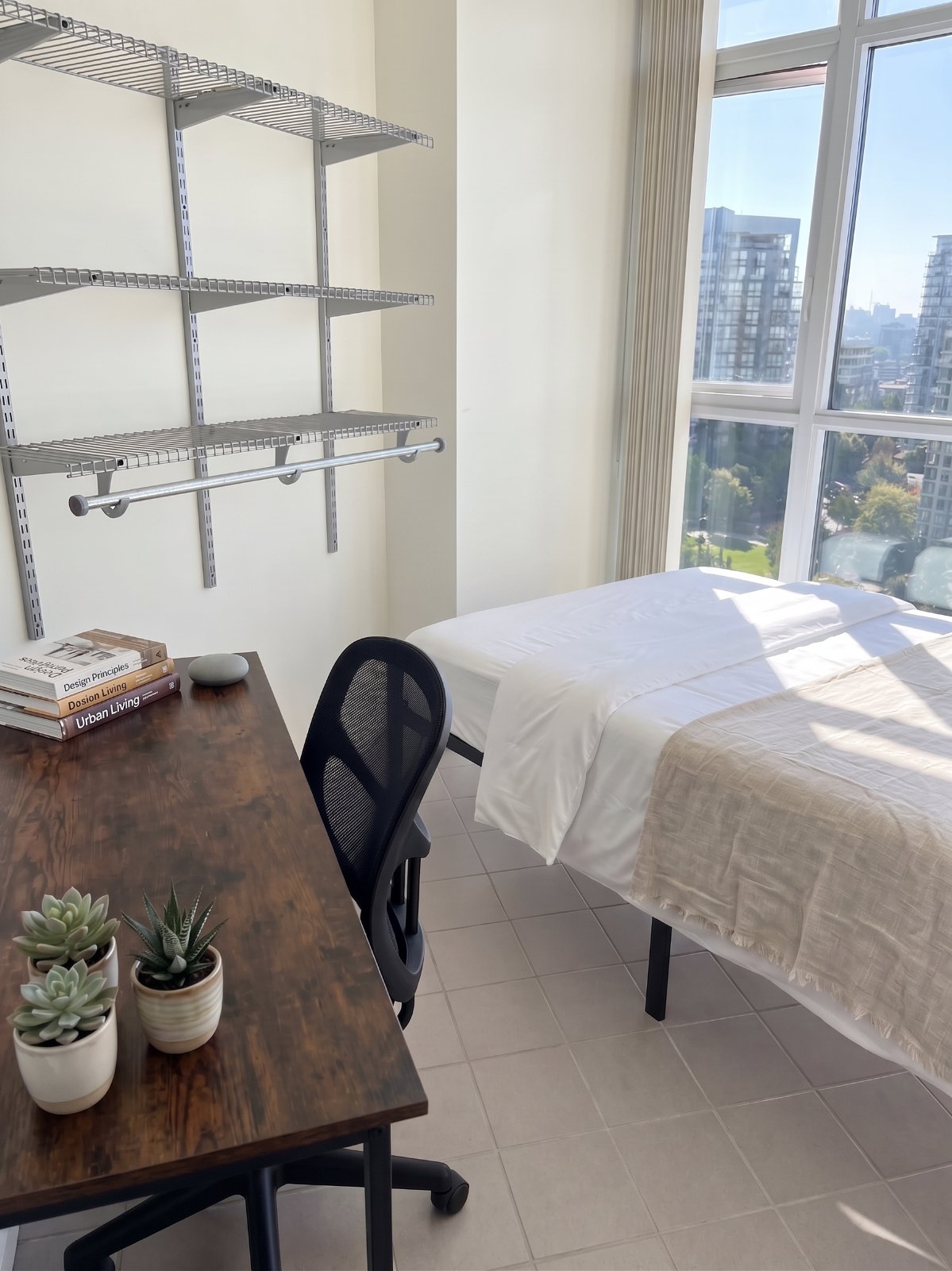 Room in Apartment for Rent - 388 Drake St, Vancouver, BC 2