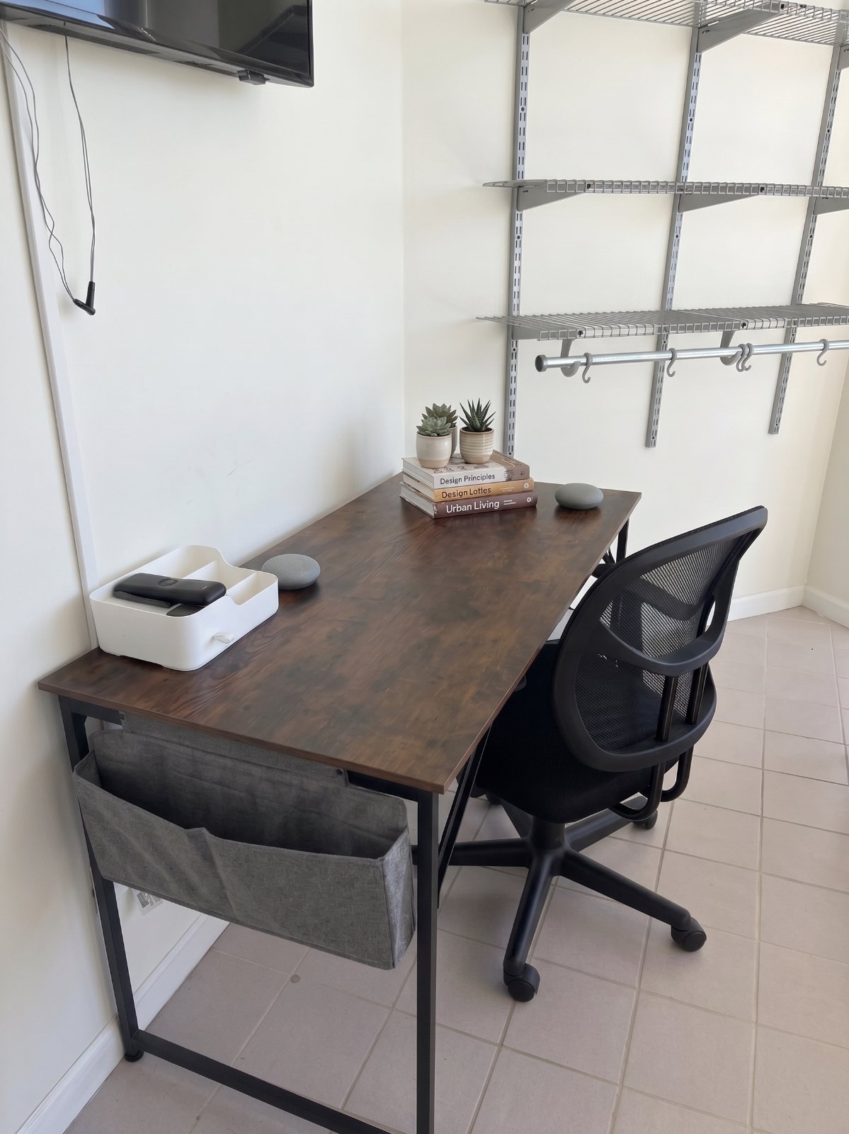 Room in Apartment for Rent - 388 Drake St, Vancouver, BC 3
