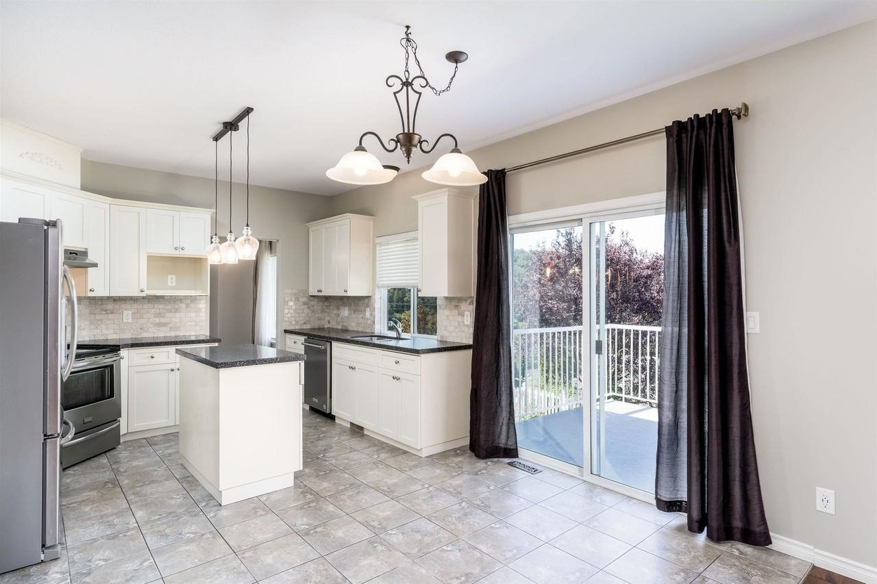 5 Bedroom House for Rent - 35487 Strathcona Ct, Abbotsford, BC 3