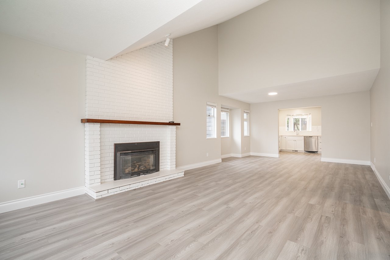4 Bedroom House for Rent - Summerhill Cres, Surrey, BC 2