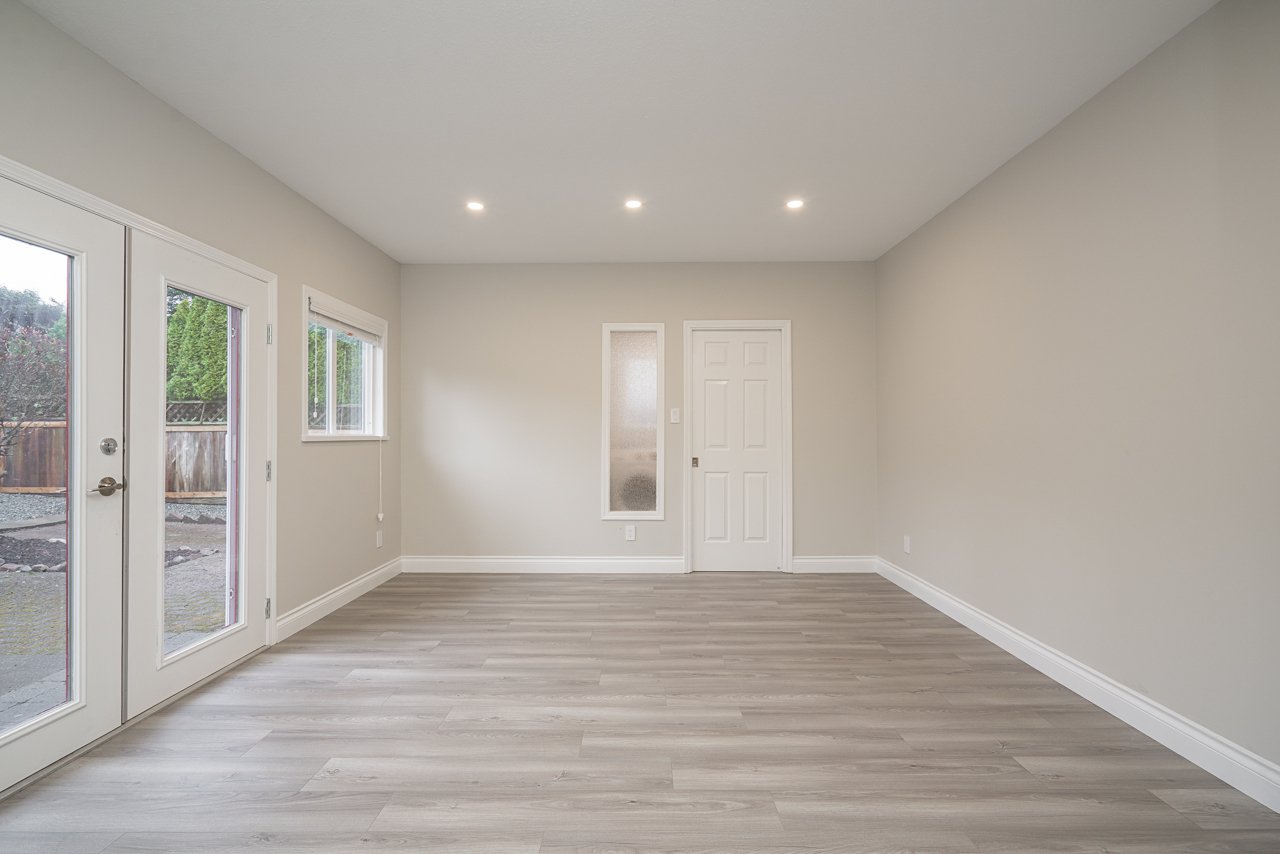 4 Bedroom House for Rent - Summerhill Cres, Surrey, BC 3