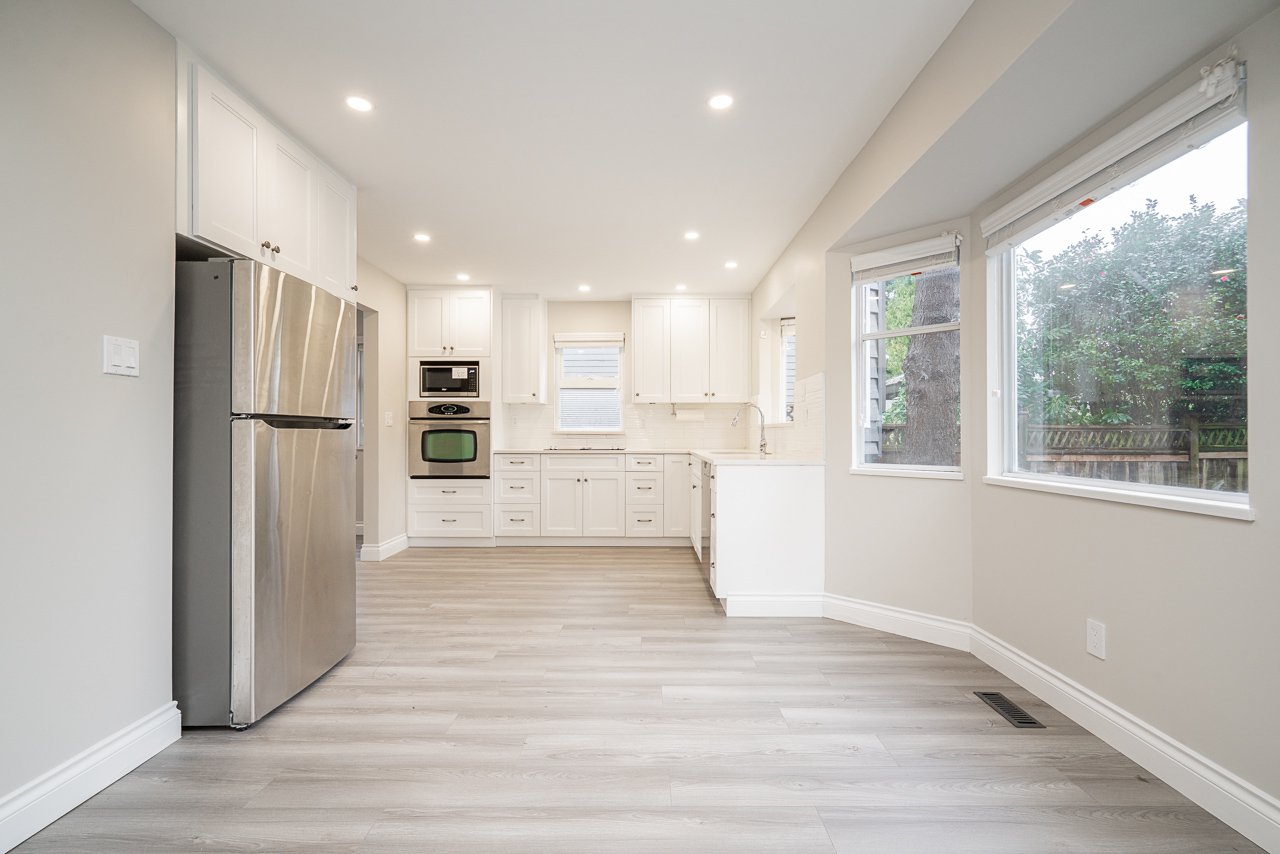 4 Bedroom House for Rent - Summerhill Cres, Surrey, BC 5