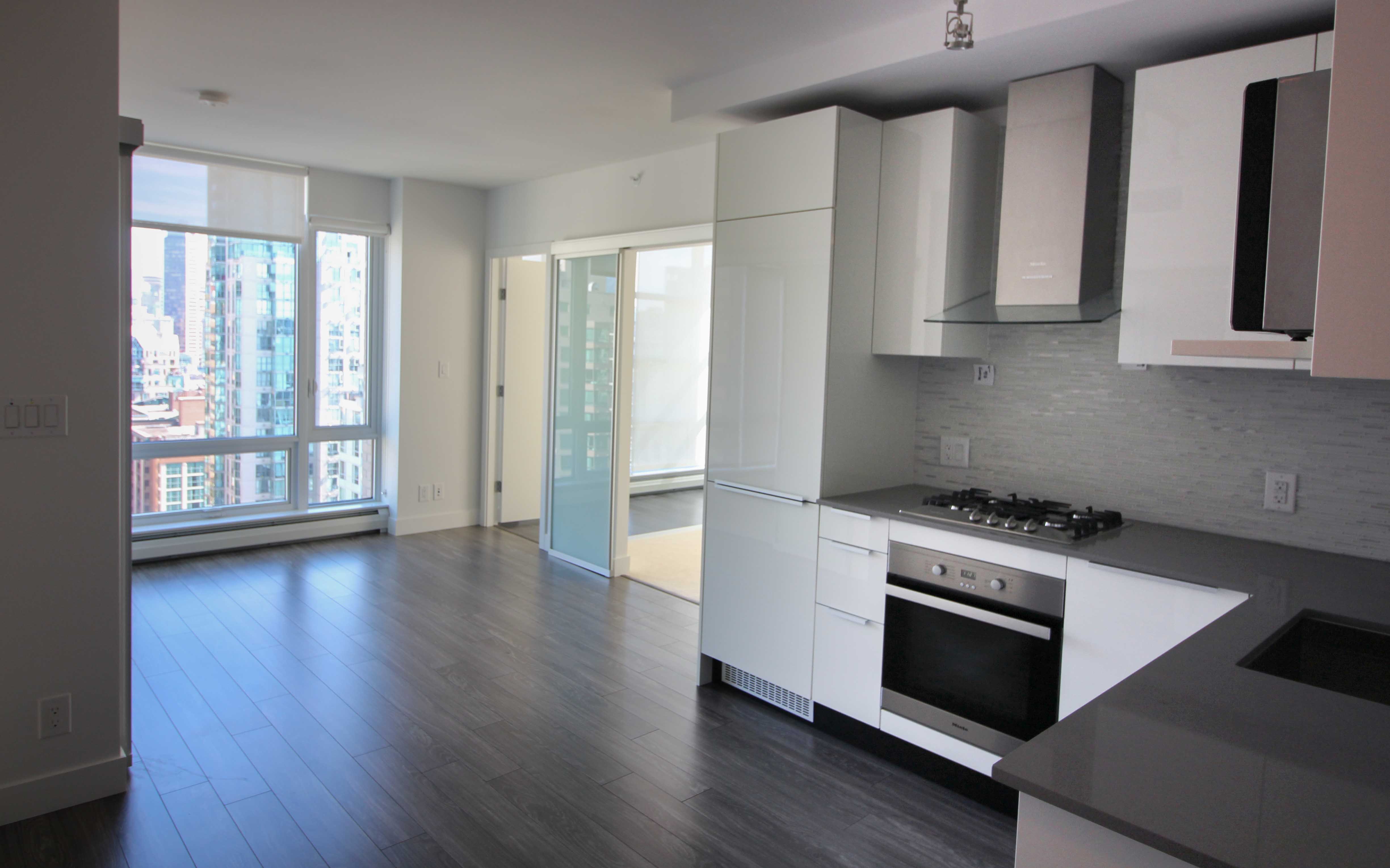 2 Bedroom Apartment for Rent - 1283 Howe St, Vancouver, BC 3