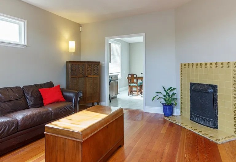 3 Bedroom House for Rent - Chandler Ave, Victoria, BC 2