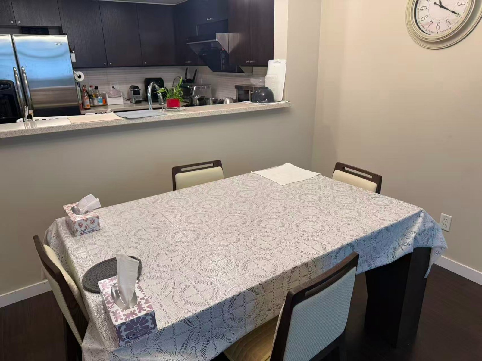 2 Bedroom Private Suite for Rent - 8160 Lansdowne Rd, Richmond, BC 2