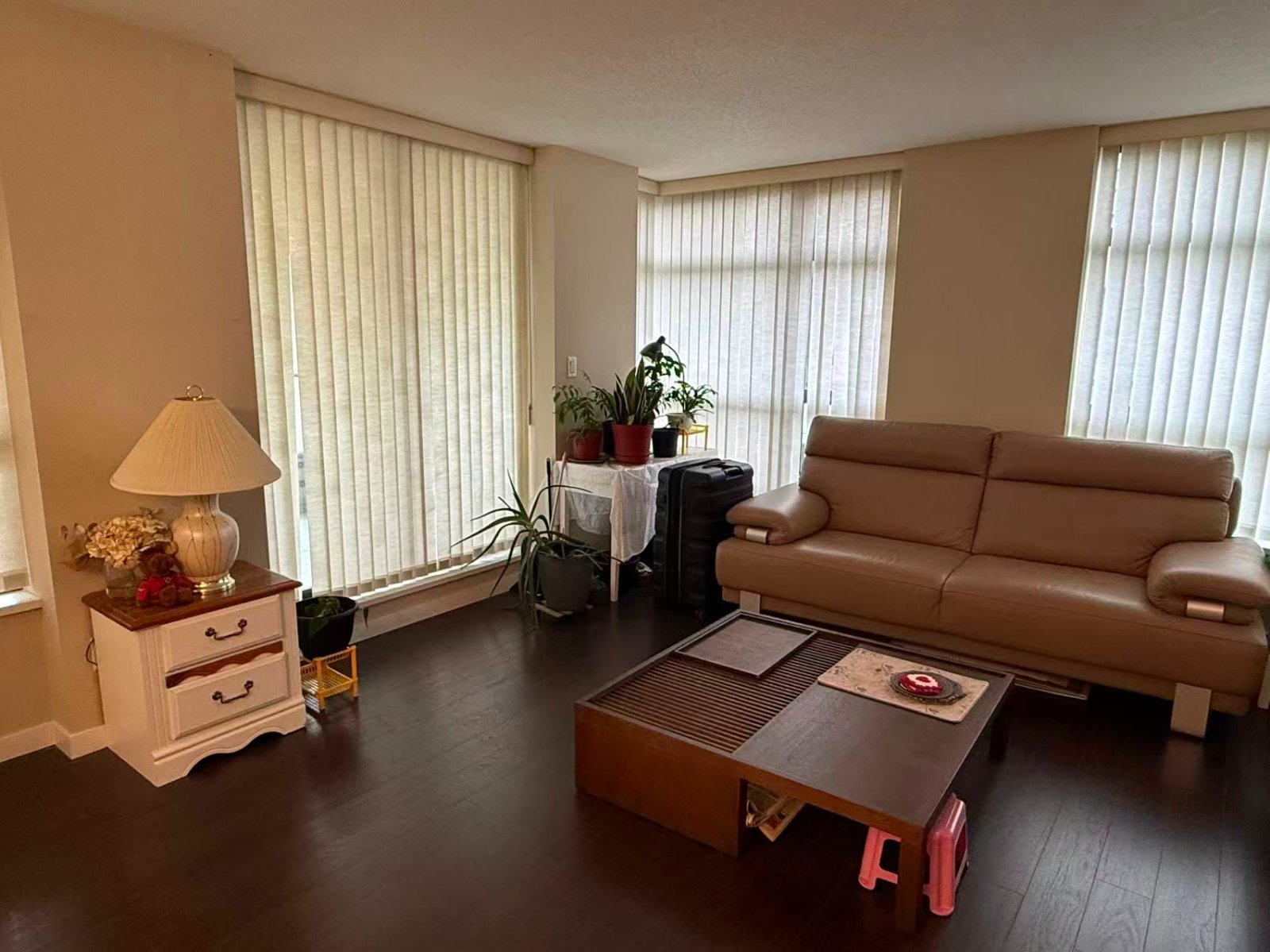 2 Bedroom Private Suite for Rent - 8160 Lansdowne Rd, Richmond, BC 3