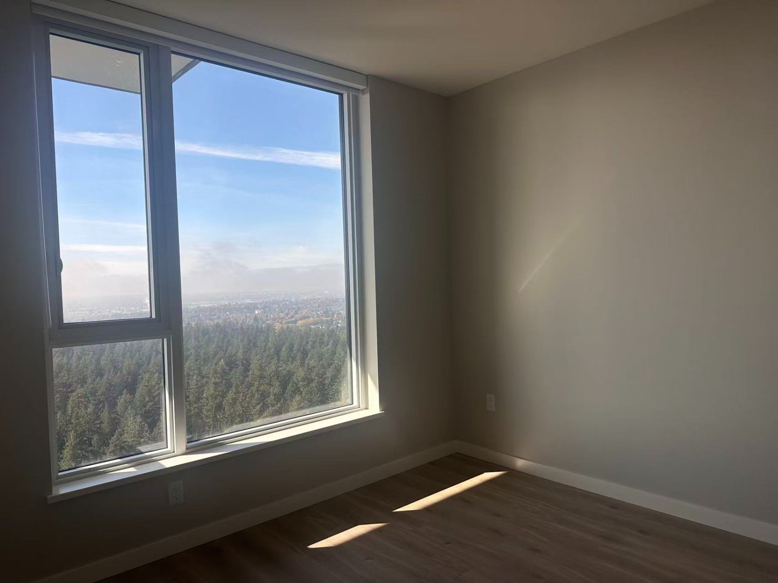 2 Bedroom Apartment for Rent - 5938 Olive Ave, Burnaby, BC 5